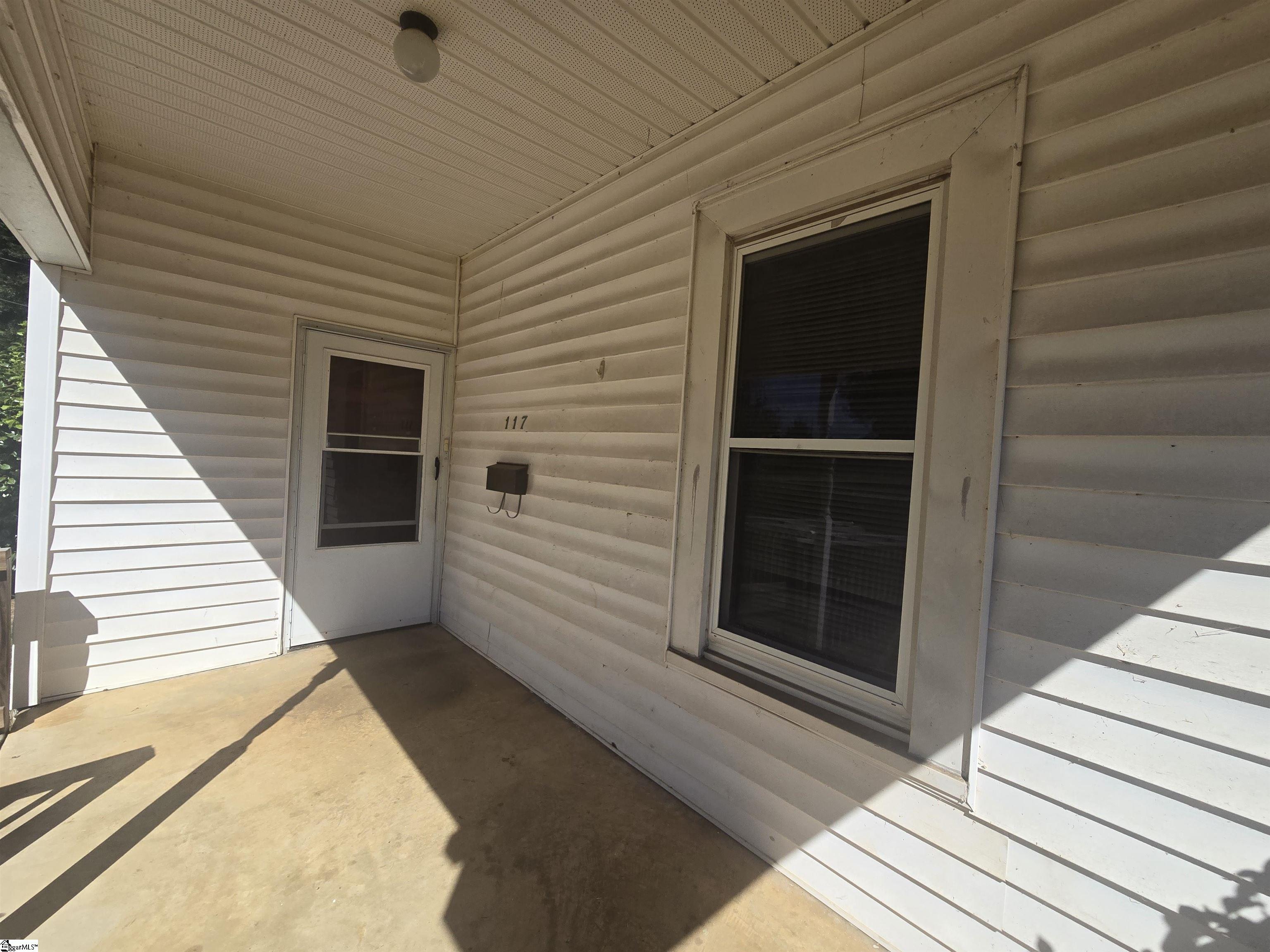 117 Wellington Street Property Photo 14