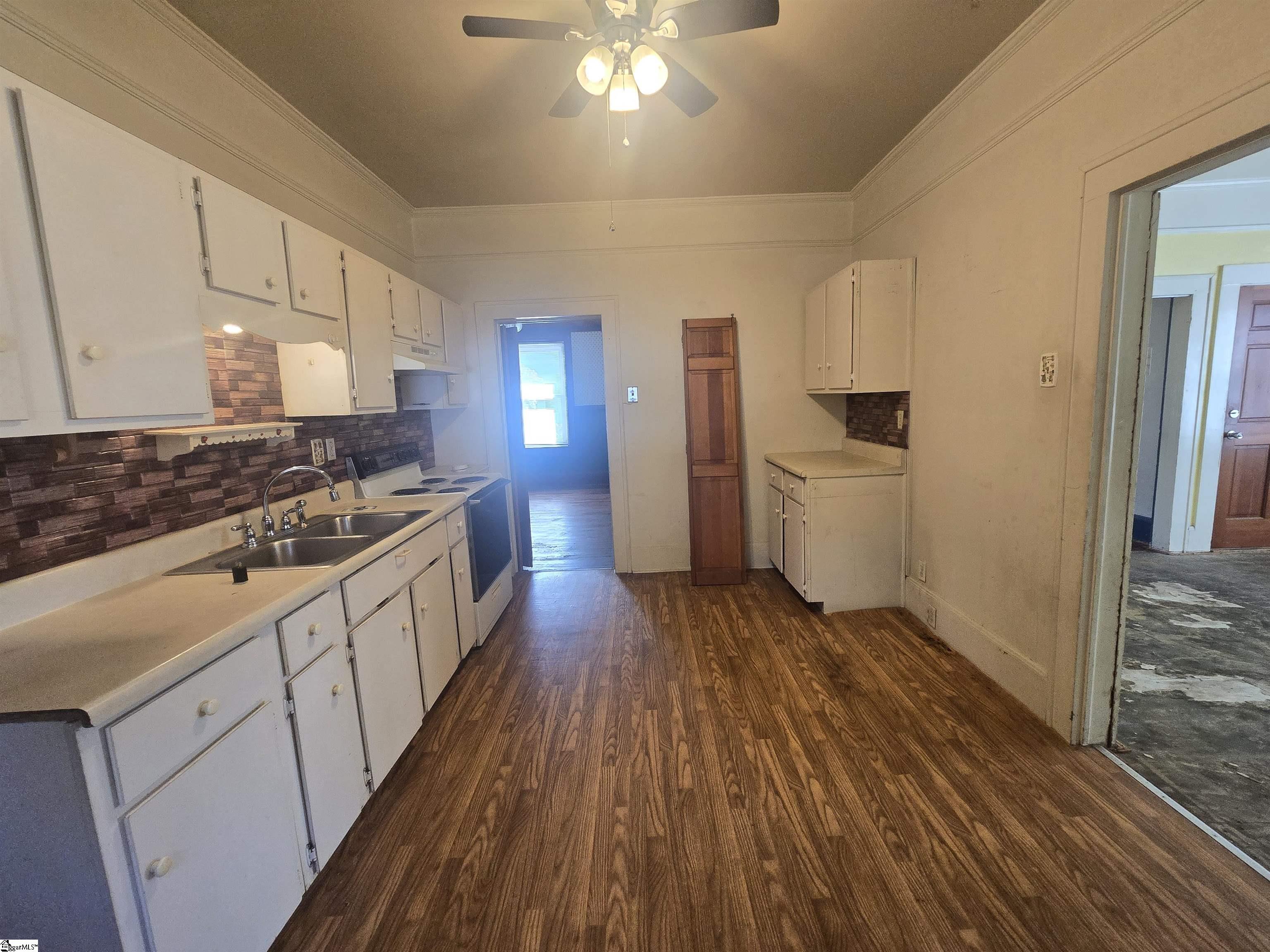 117 Wellington Street Property Photo 20