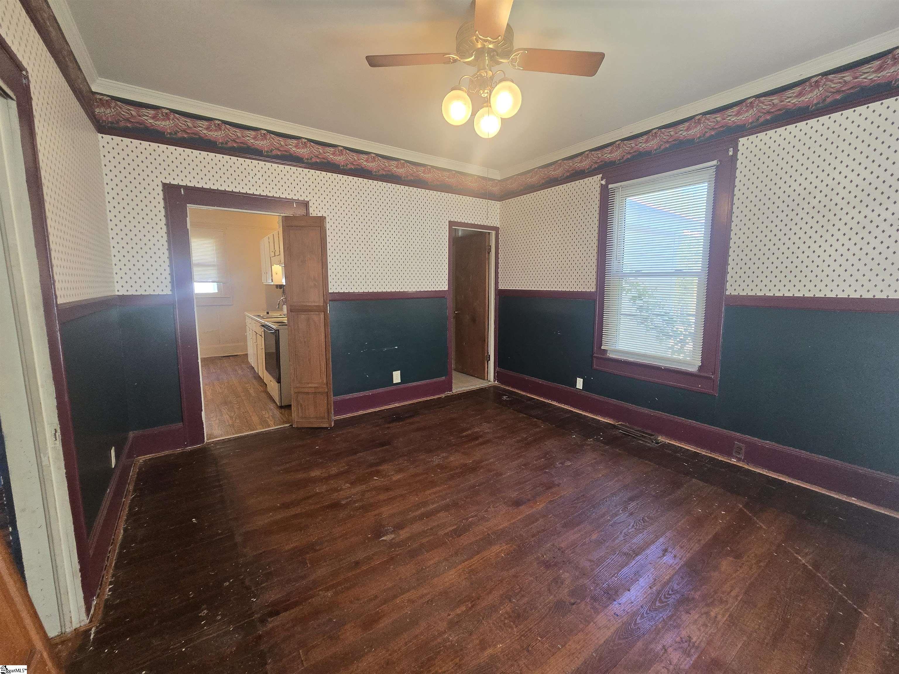 117 Wellington Street Property Photo 32
