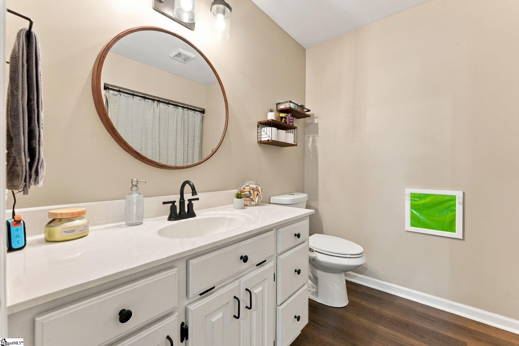 209 Woodbridge Court Property Photo 34
