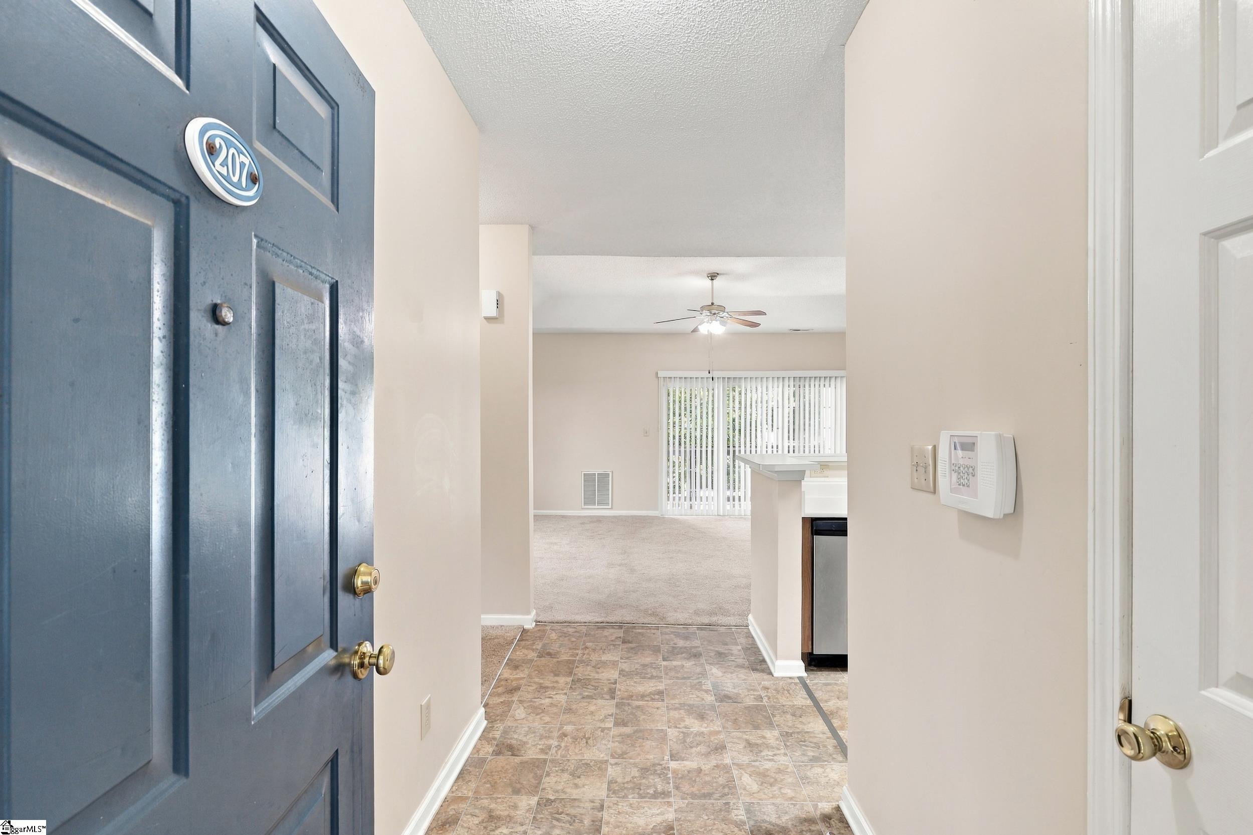 131 Wexford Drive Property Photo 7