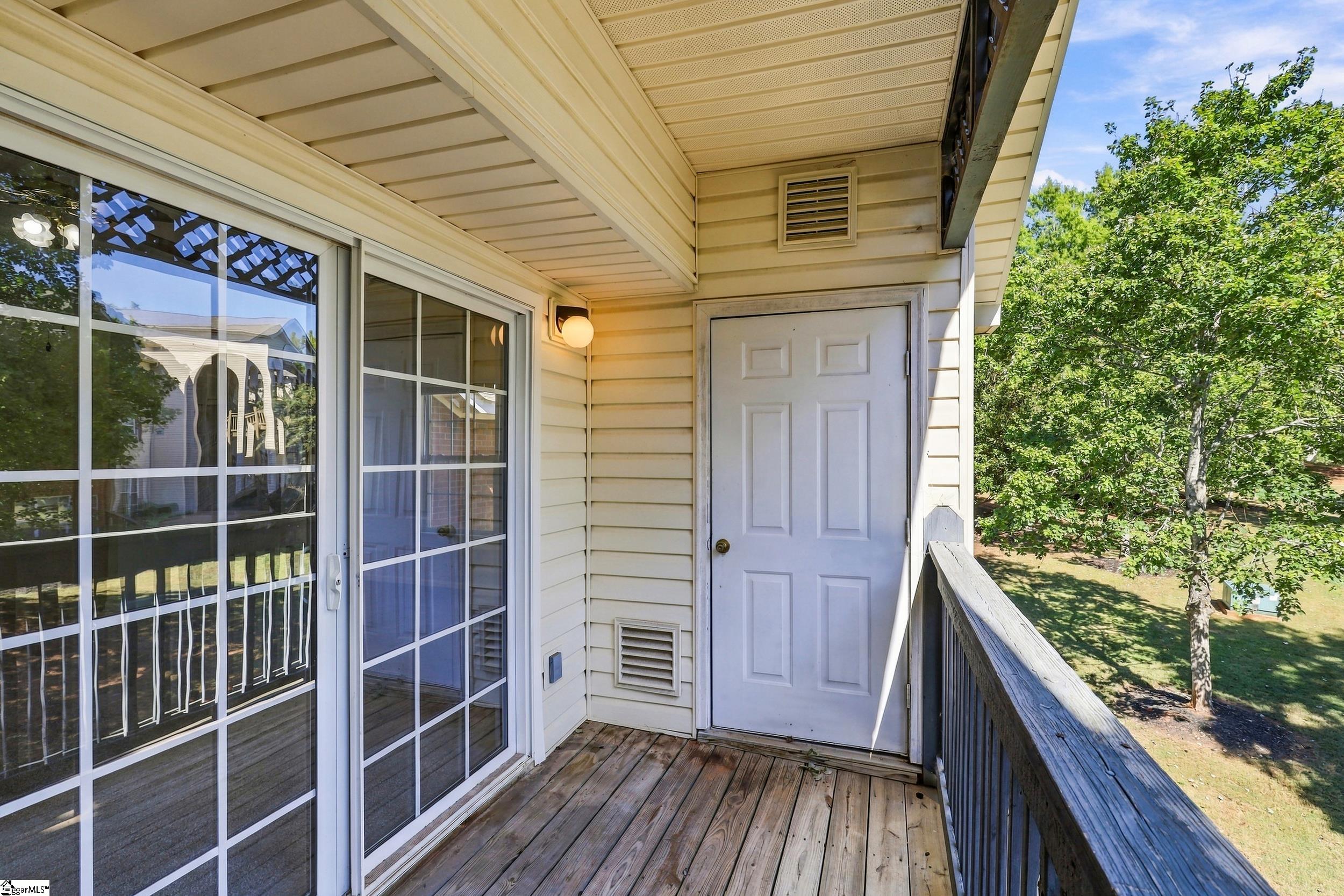 131 Wexford Drive Property Photo 30