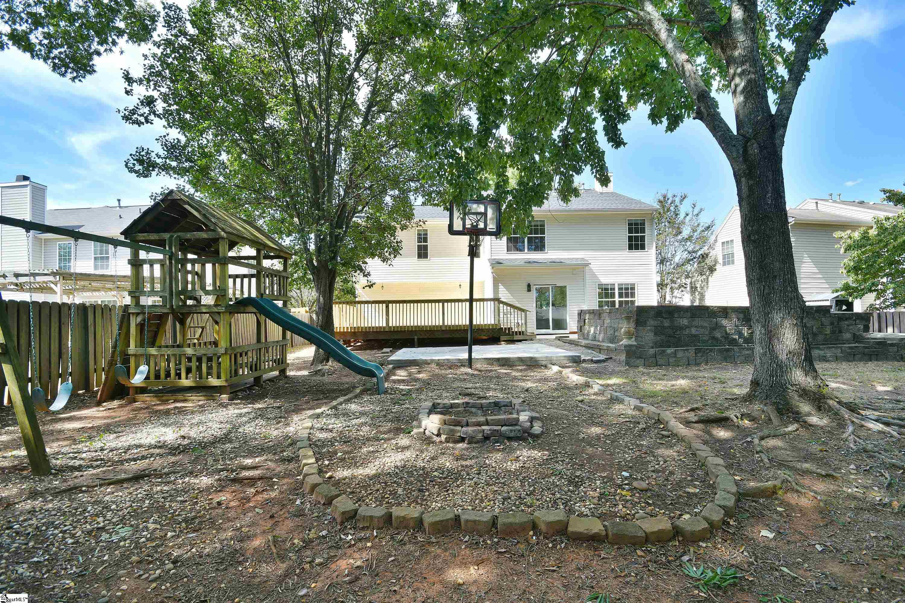 614 Fairview Lake Way Property Photo 14