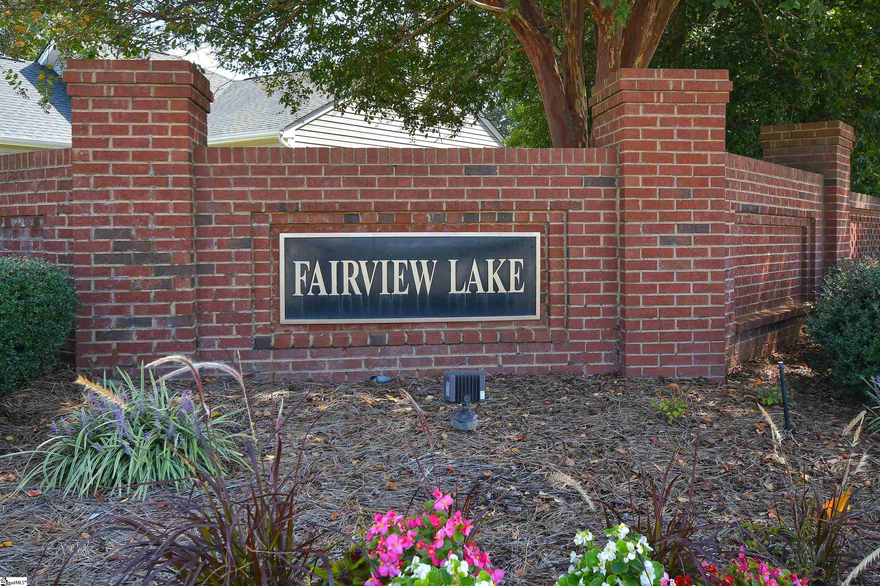 614 Fairview Lake Way Property Photo 43