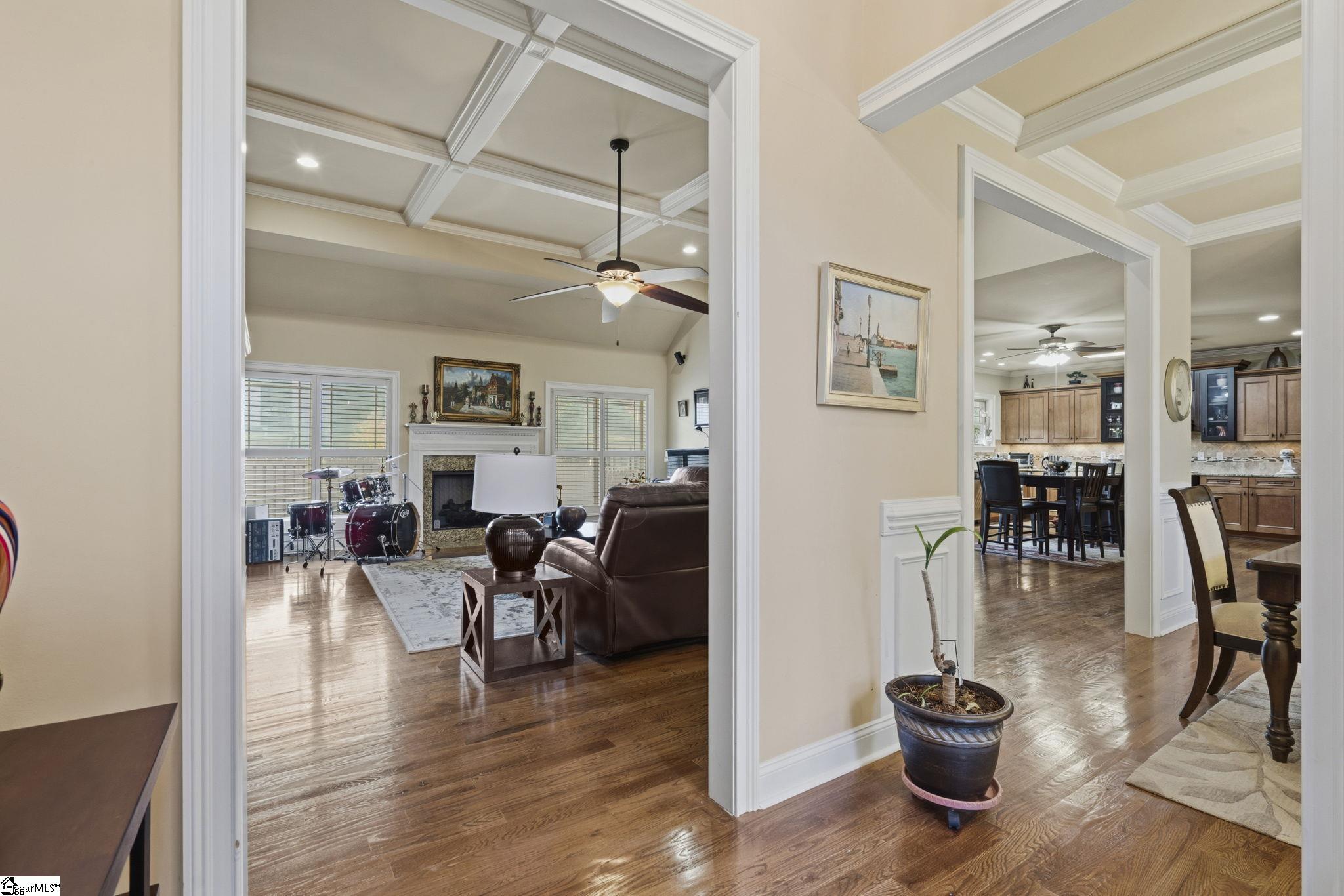 133 River Oaks Road Property Photo 5