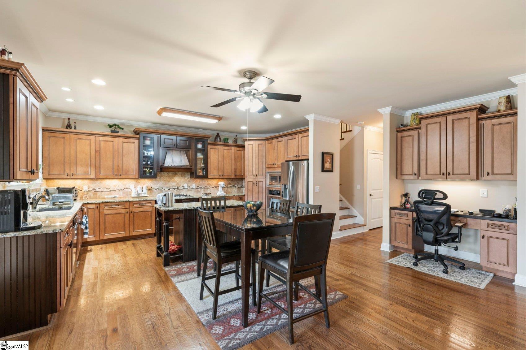 133 River Oaks Road Property Photo 10