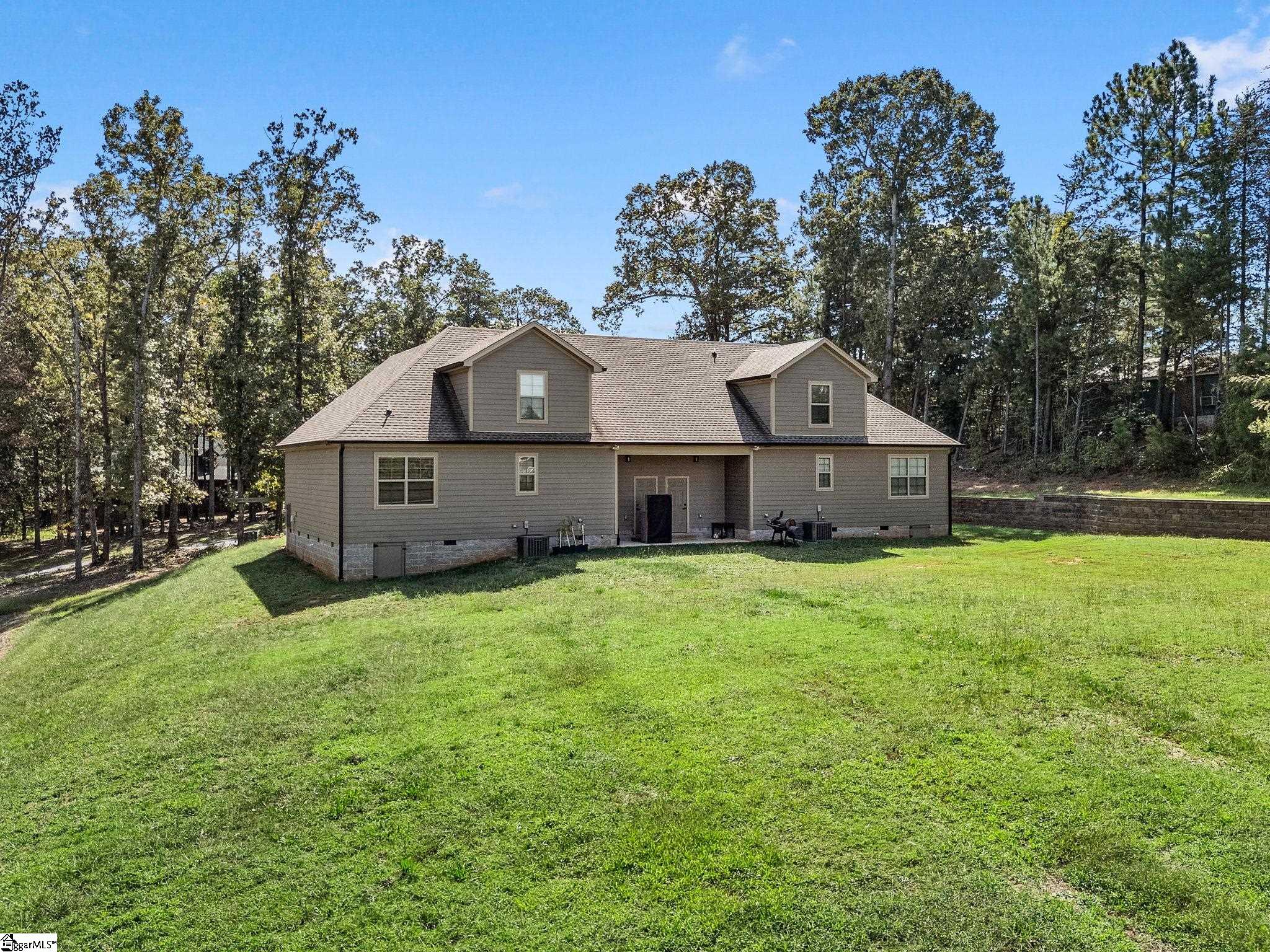 129 Victoria Drive Property Photo 35