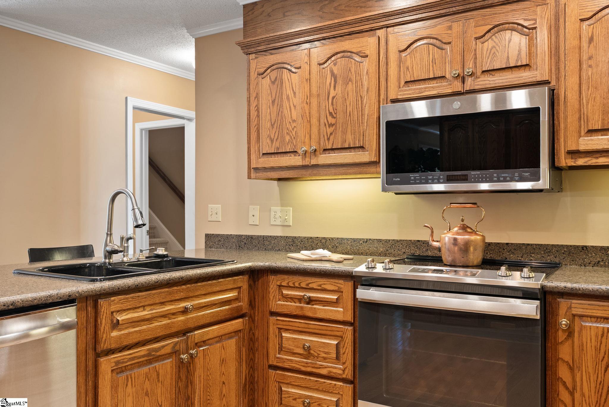 104 Chadley Way Property Photo 14