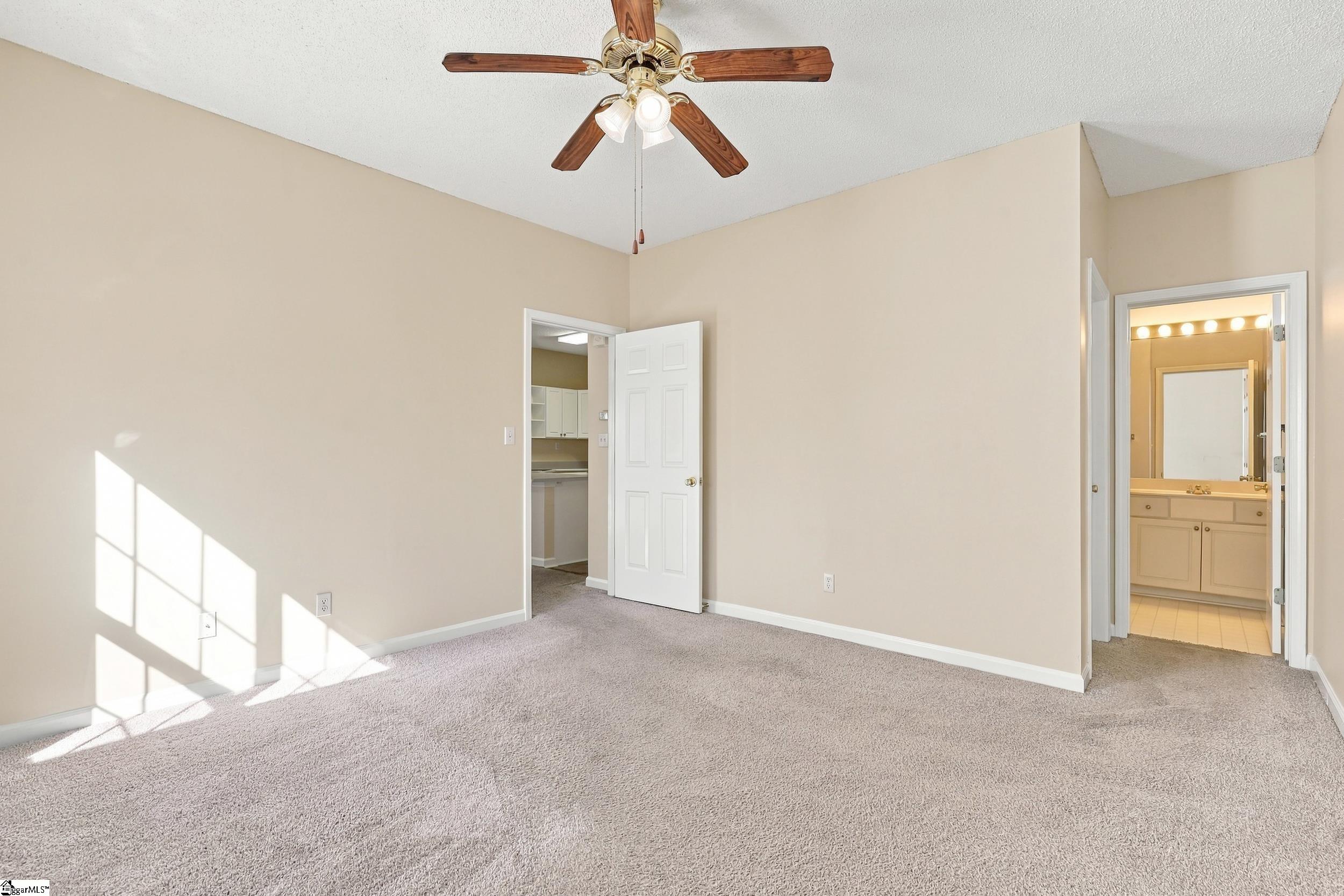 151 Wexford Drive Property Photo 18