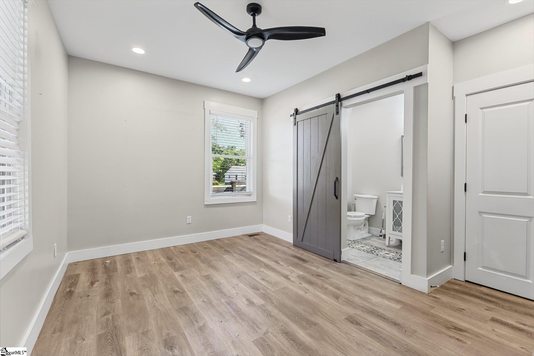 37 Ross Street Property Photo 10