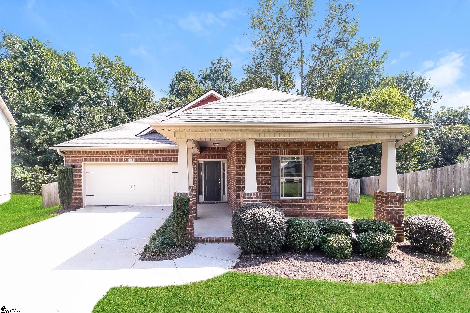 118 Winterwood Court Property Photo 1