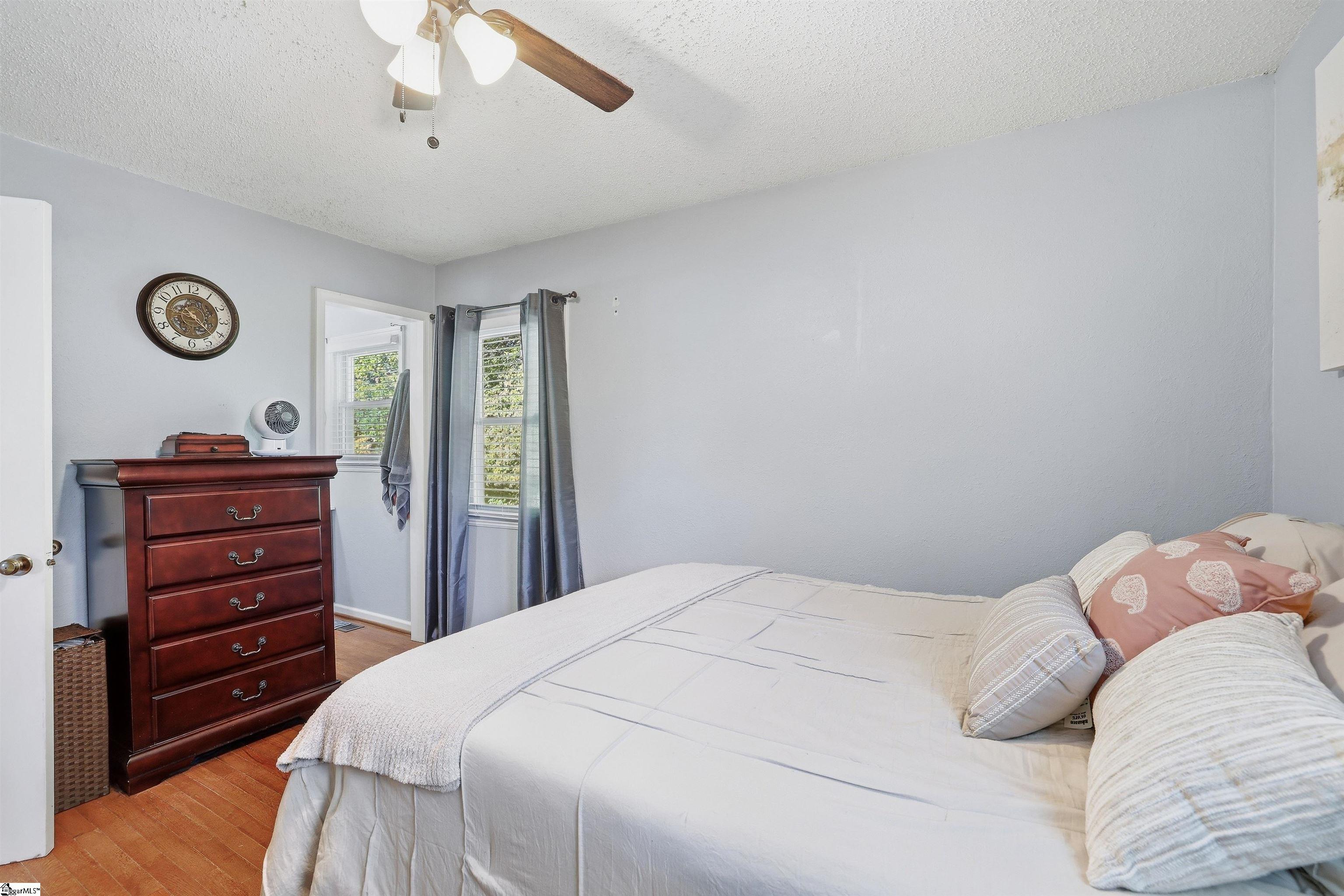 215 Thompson Road Property Photo 18