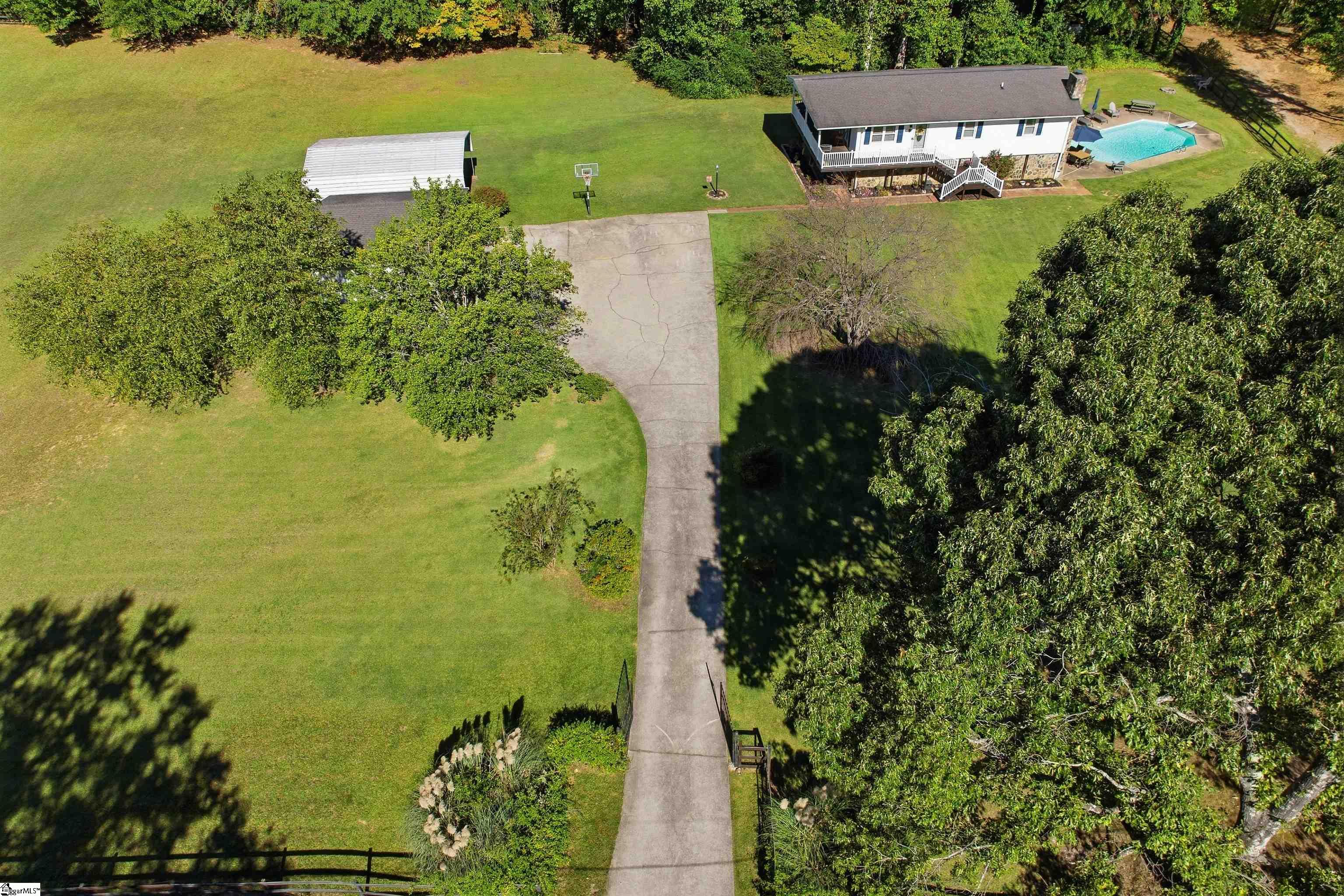 215 Thompson Road Property Photo 44