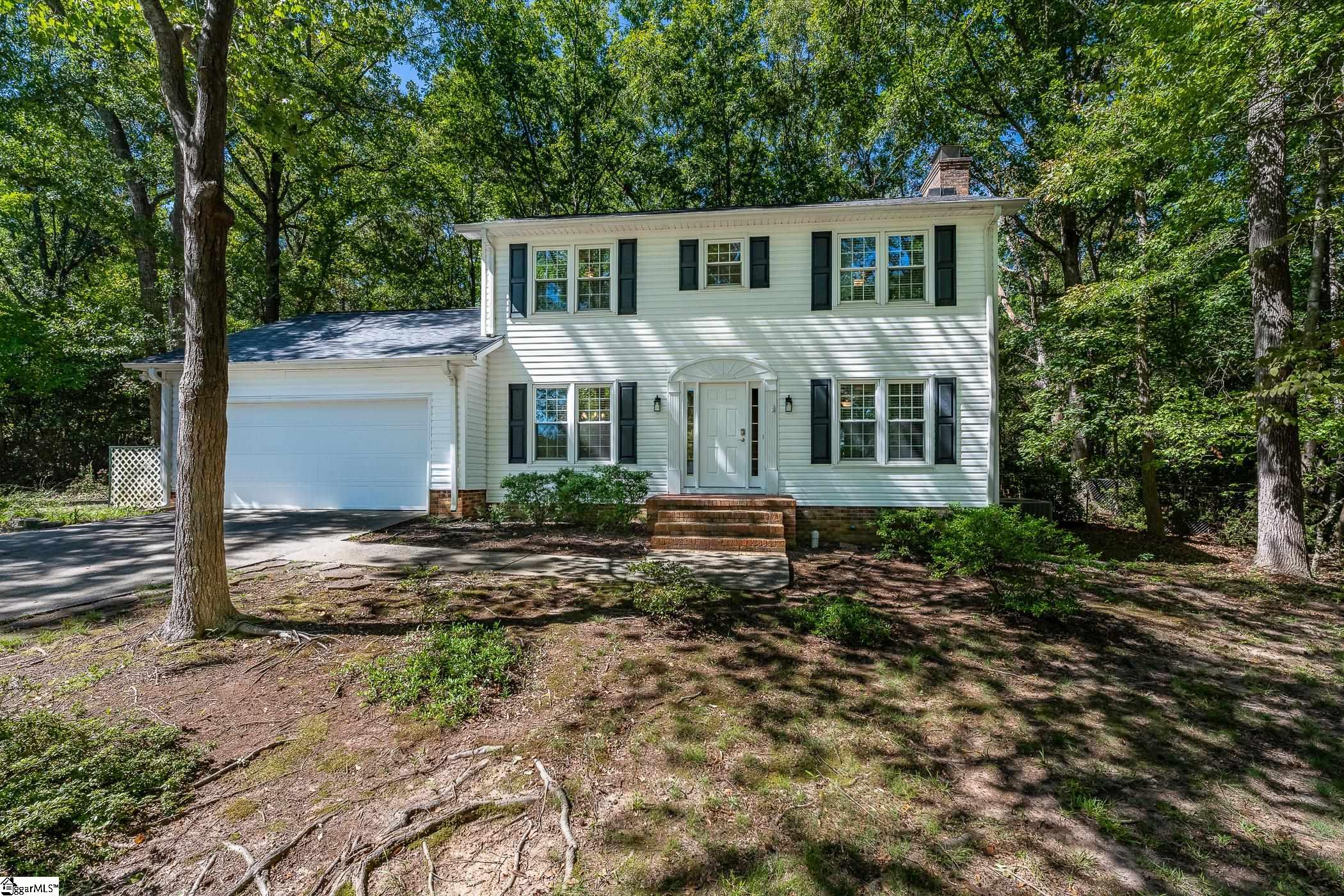 112 Manassas Drive Property Photo 1
