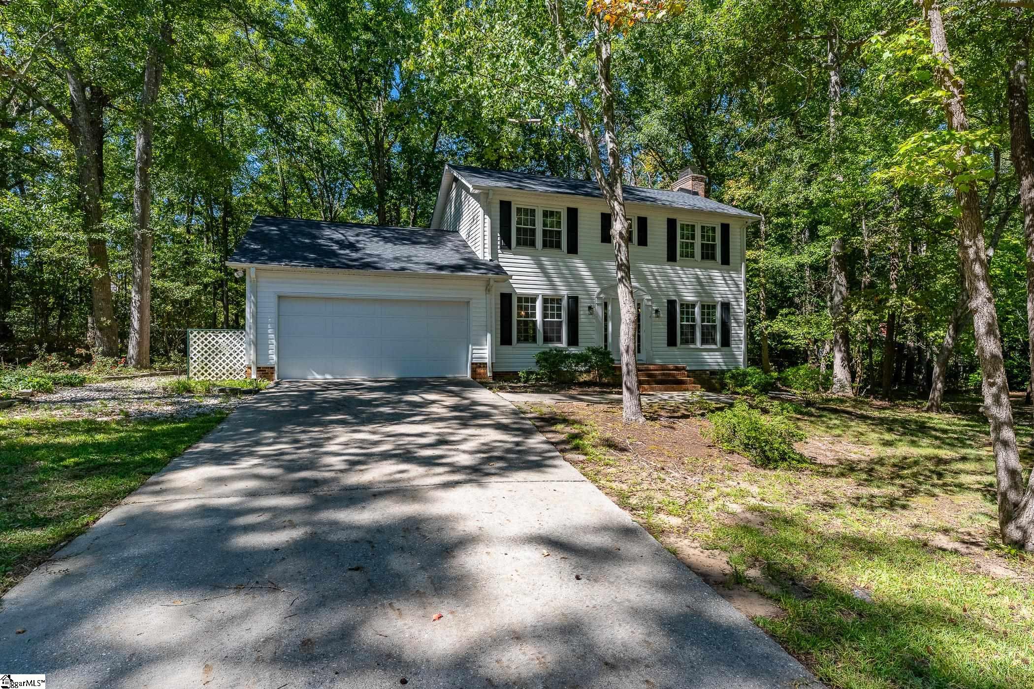 112 Manassas Drive Property Photo 4