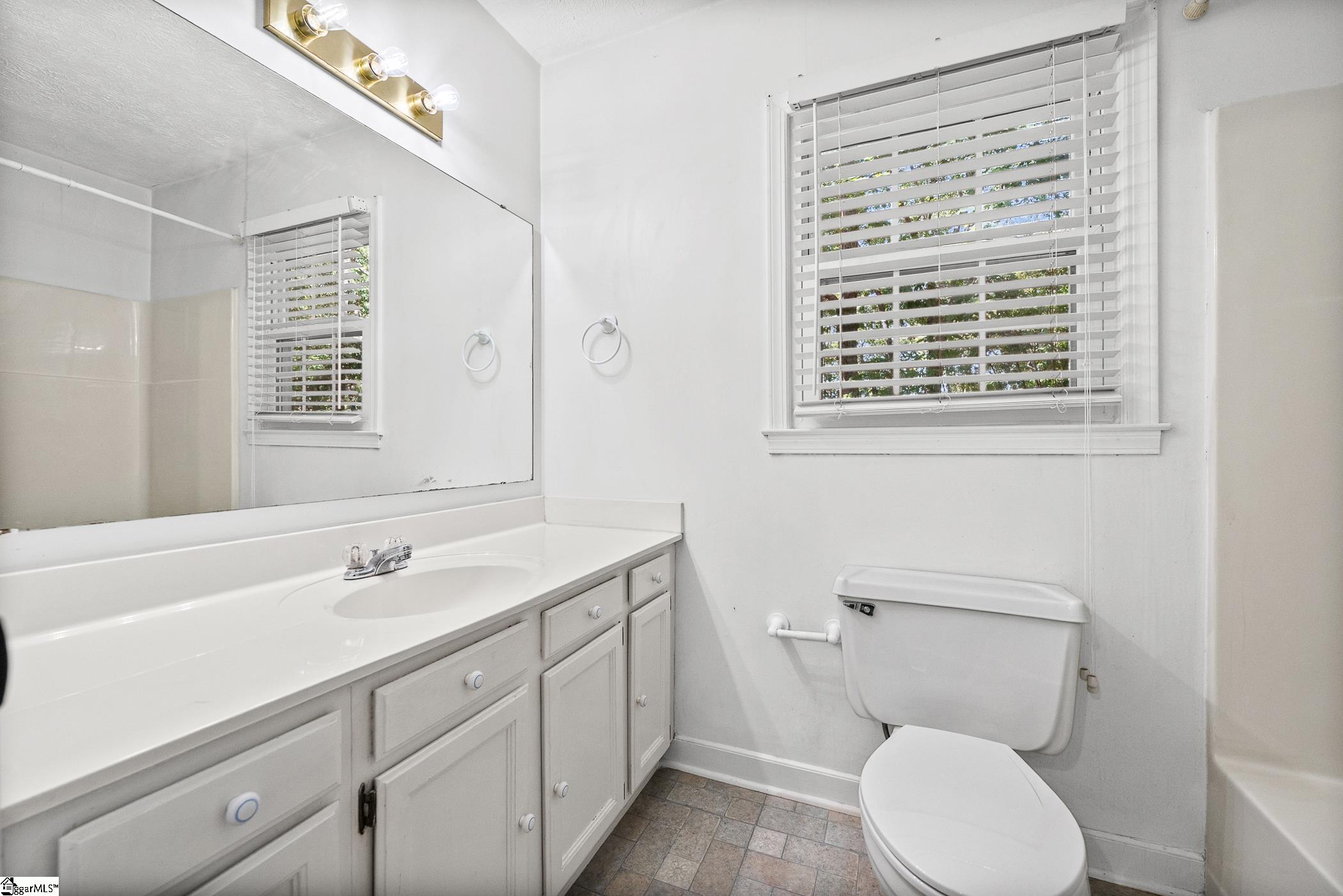 112 Manassas Drive Property Photo 22