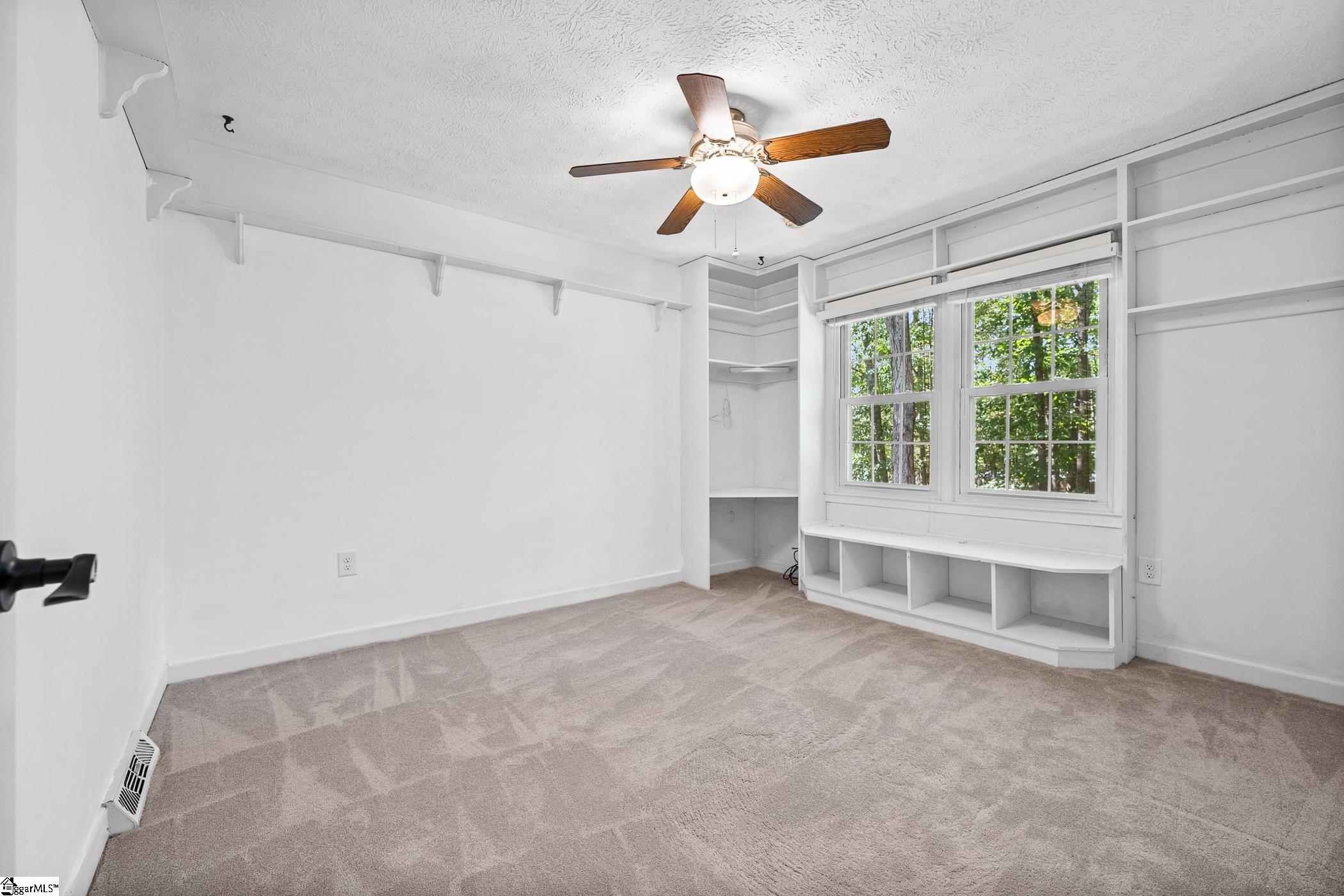 112 Manassas Drive Property Photo 23