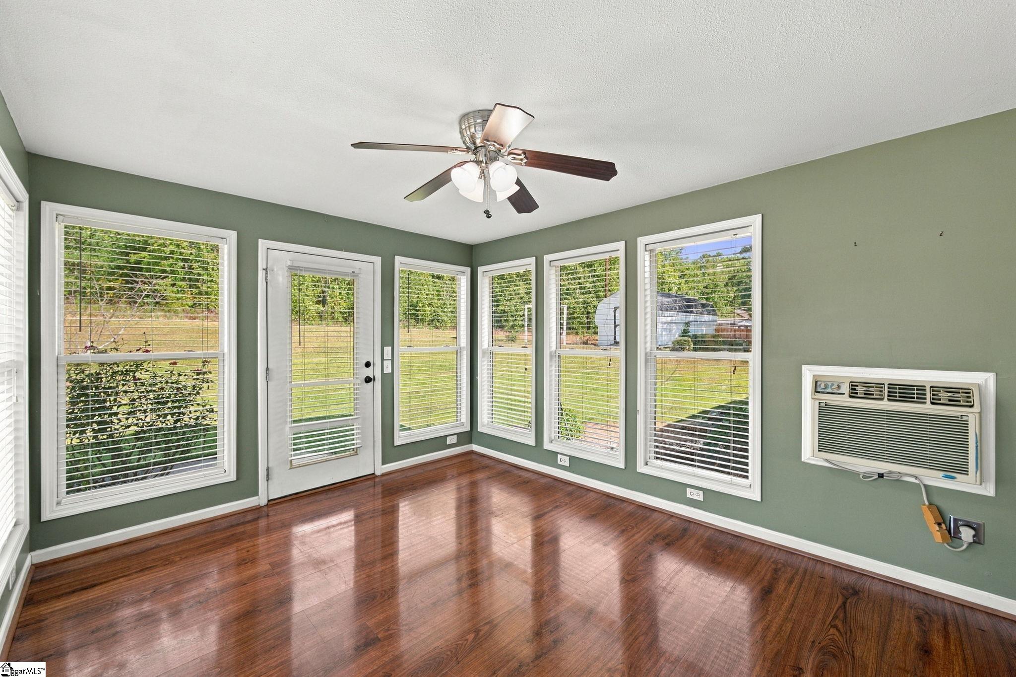 7230 Reidville Road Property Photo 8