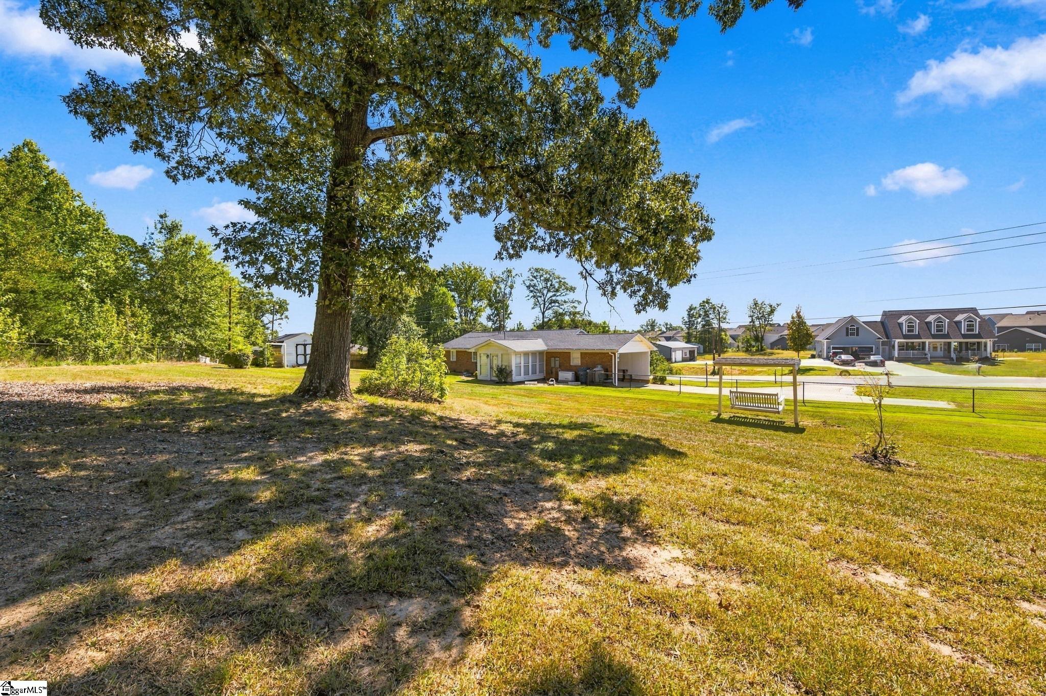 7230 Reidville Road Property Photo 23