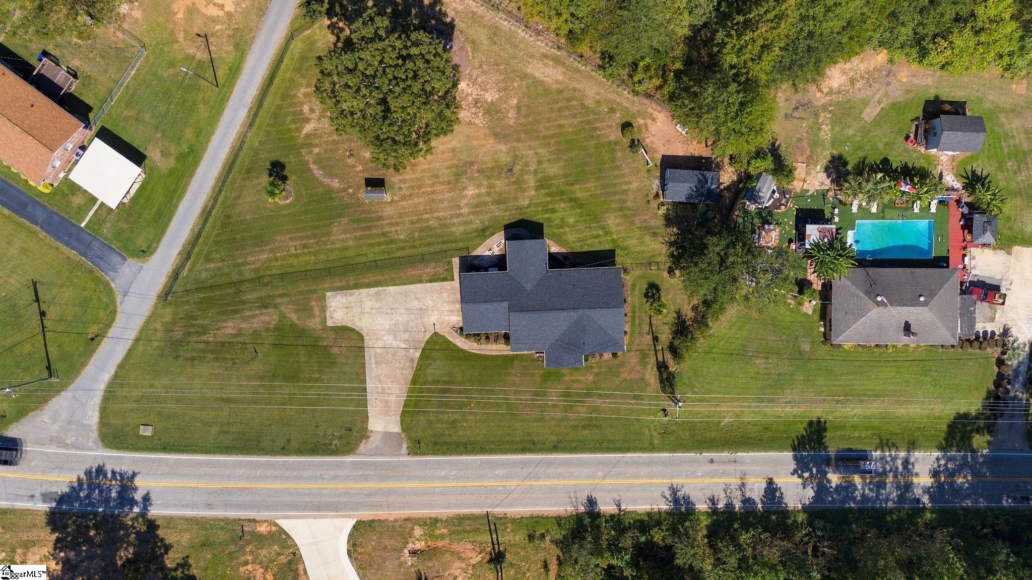 7230 Reidville Road Property Photo 24