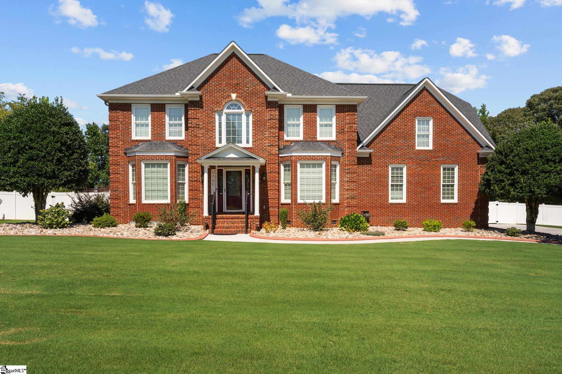 509 Wentworth Farm Circle Property Photo 1