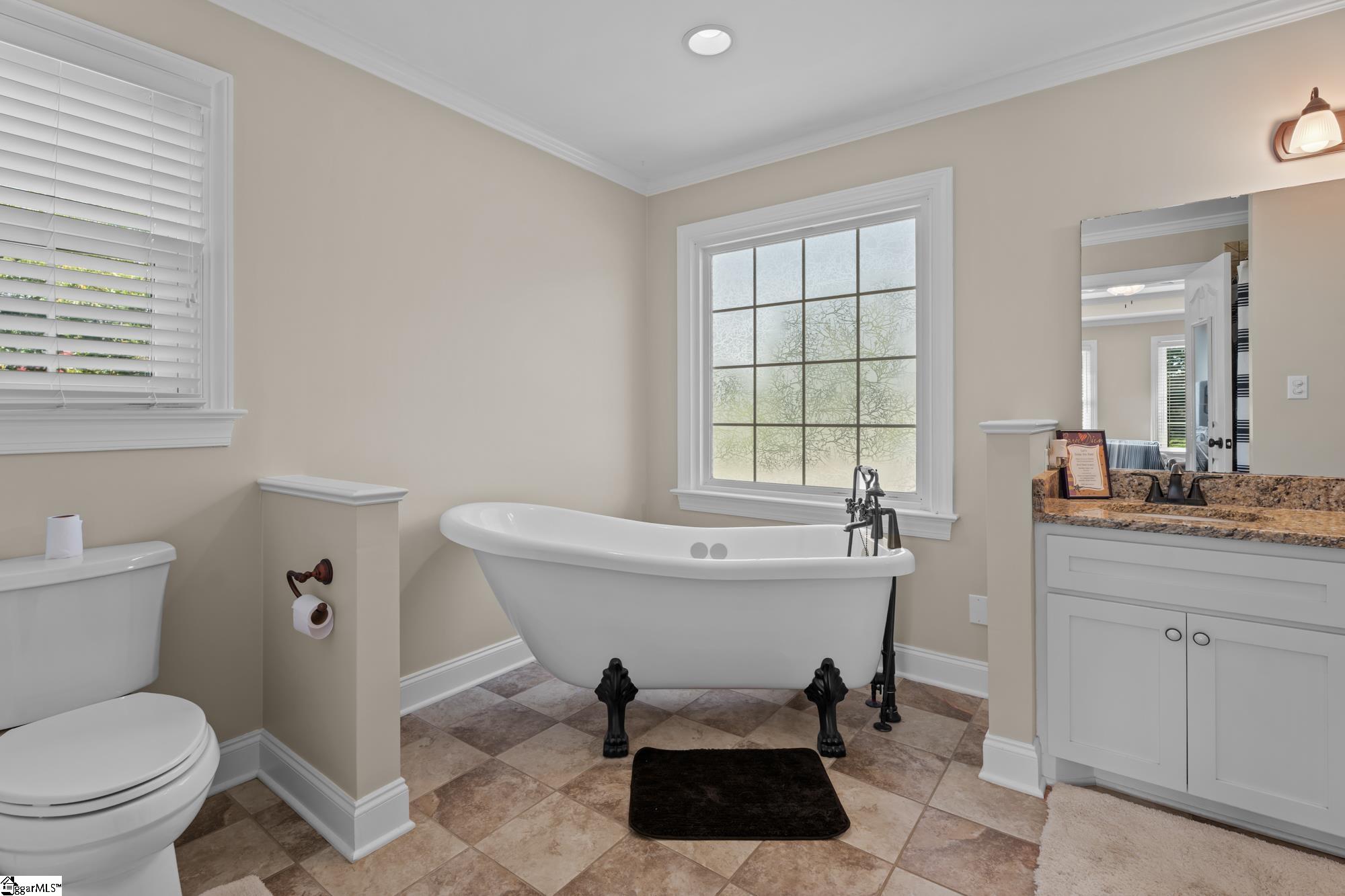 509 Wentworth Farm Circle Property Photo 31