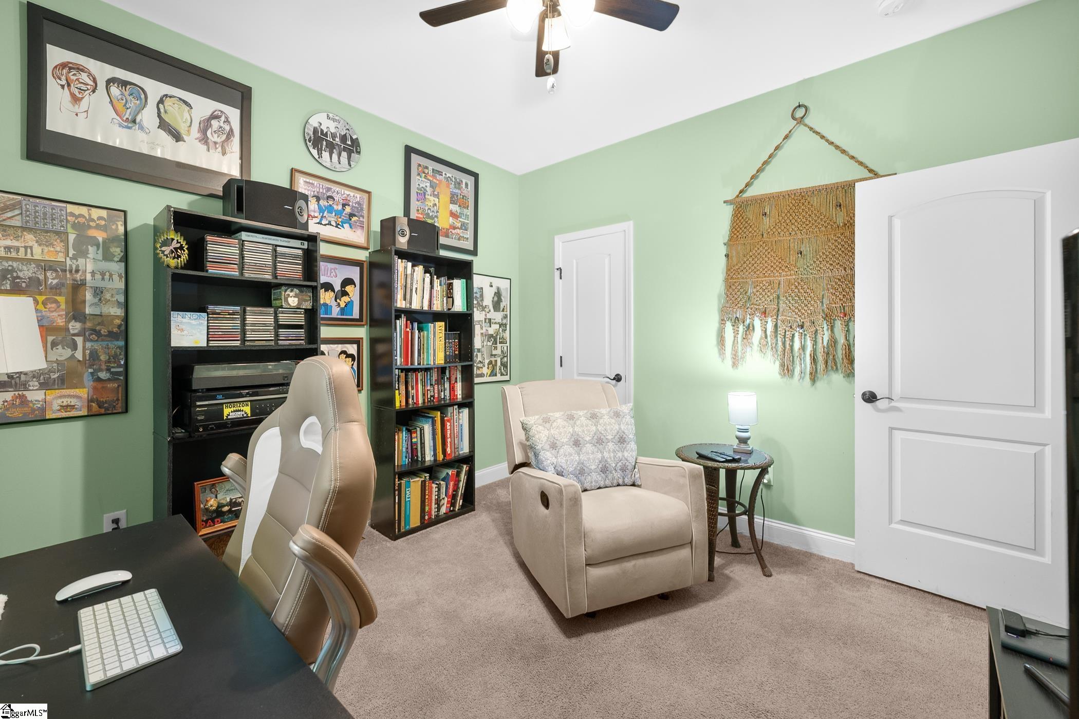 122 W Baker Street Property Photo 21