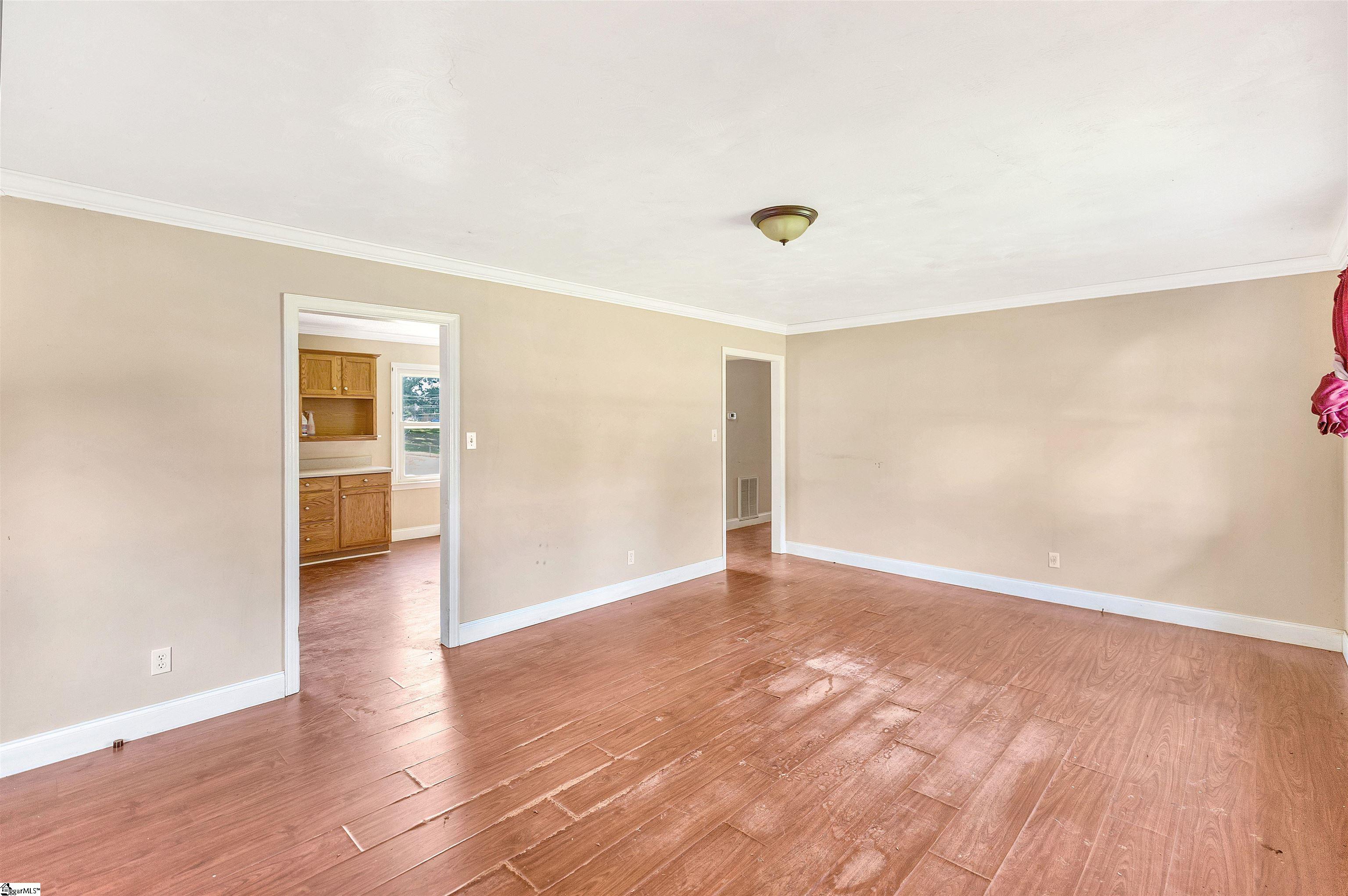 801 Gordon Street Property Photo 2