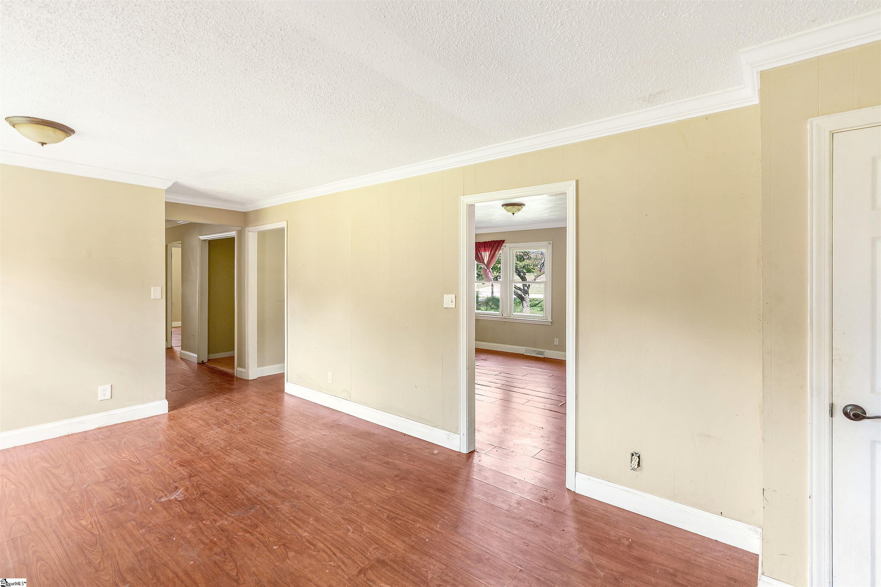 801 Gordon Street Property Photo 7