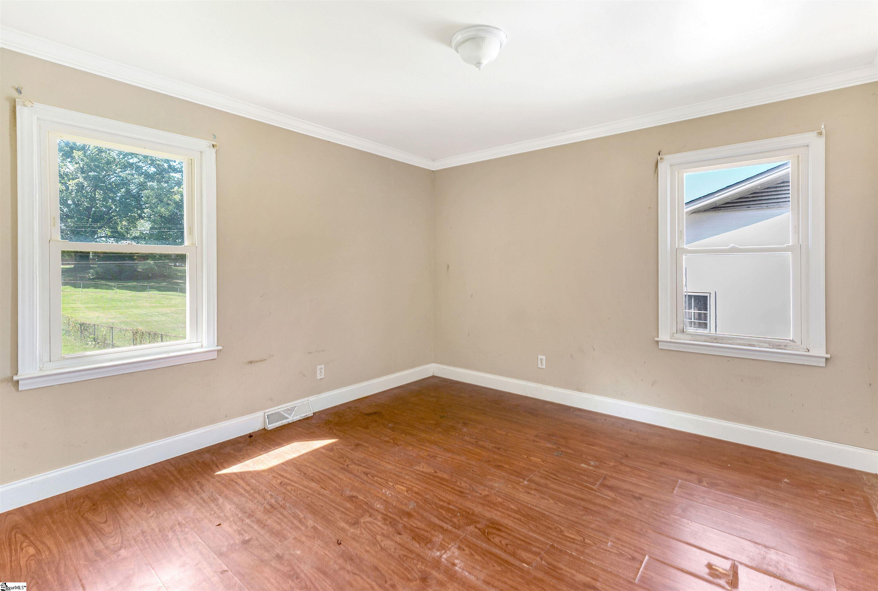 801 Gordon Street Property Photo 12