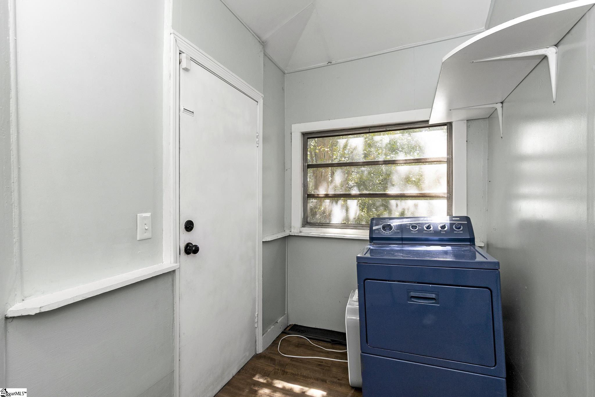 14 Archie Street Property Photo 28