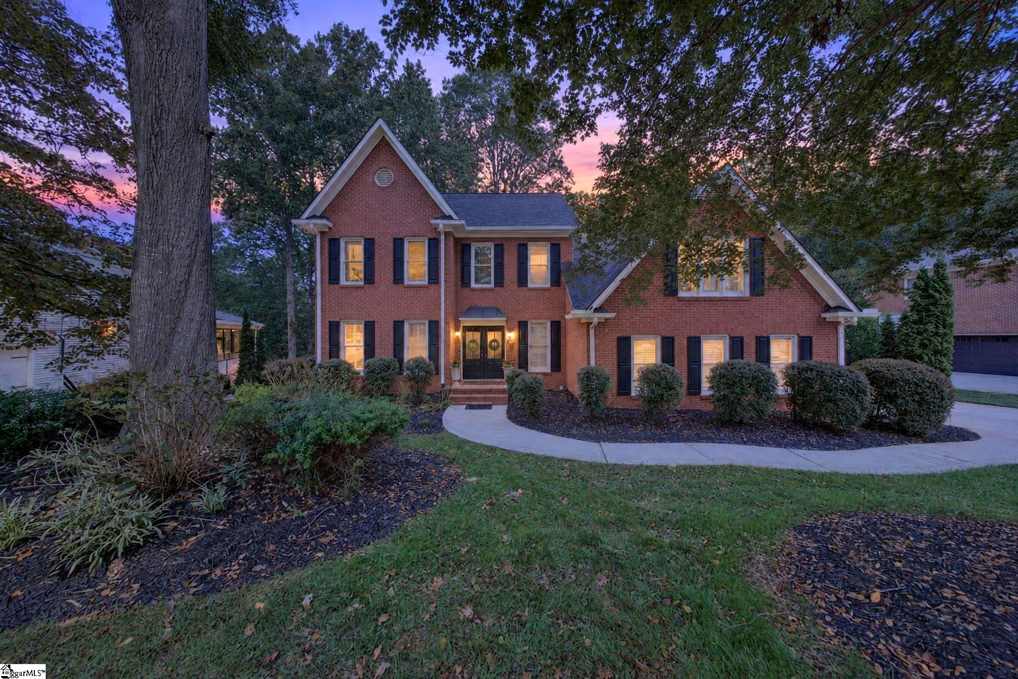 311 English Oak Road Property Photo 2