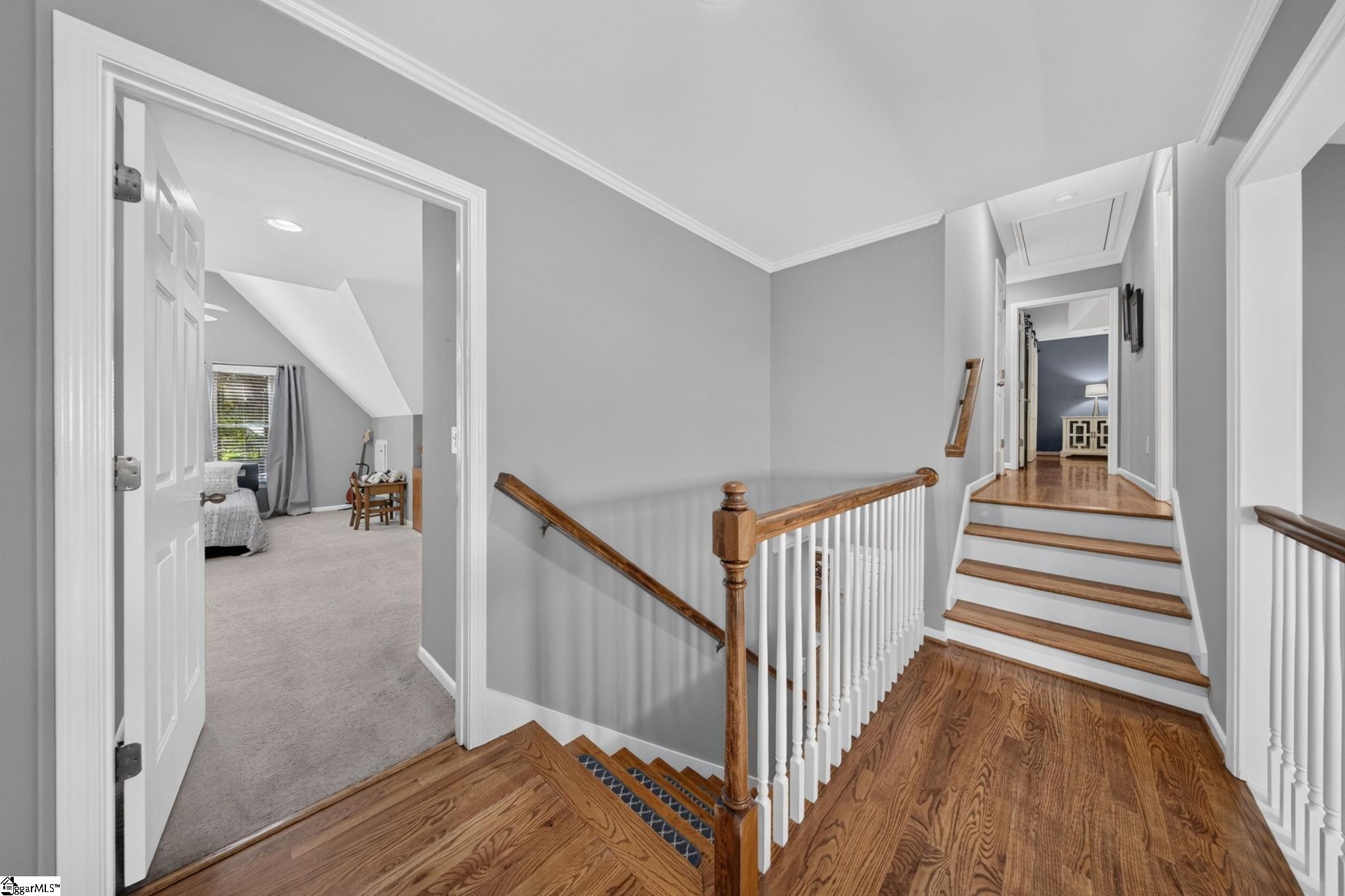 311 English Oak Road Property Photo 16