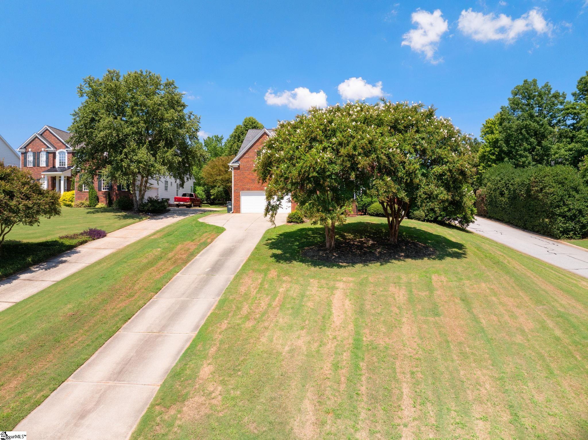 2 Noble Oaks Lane Property Photo 4