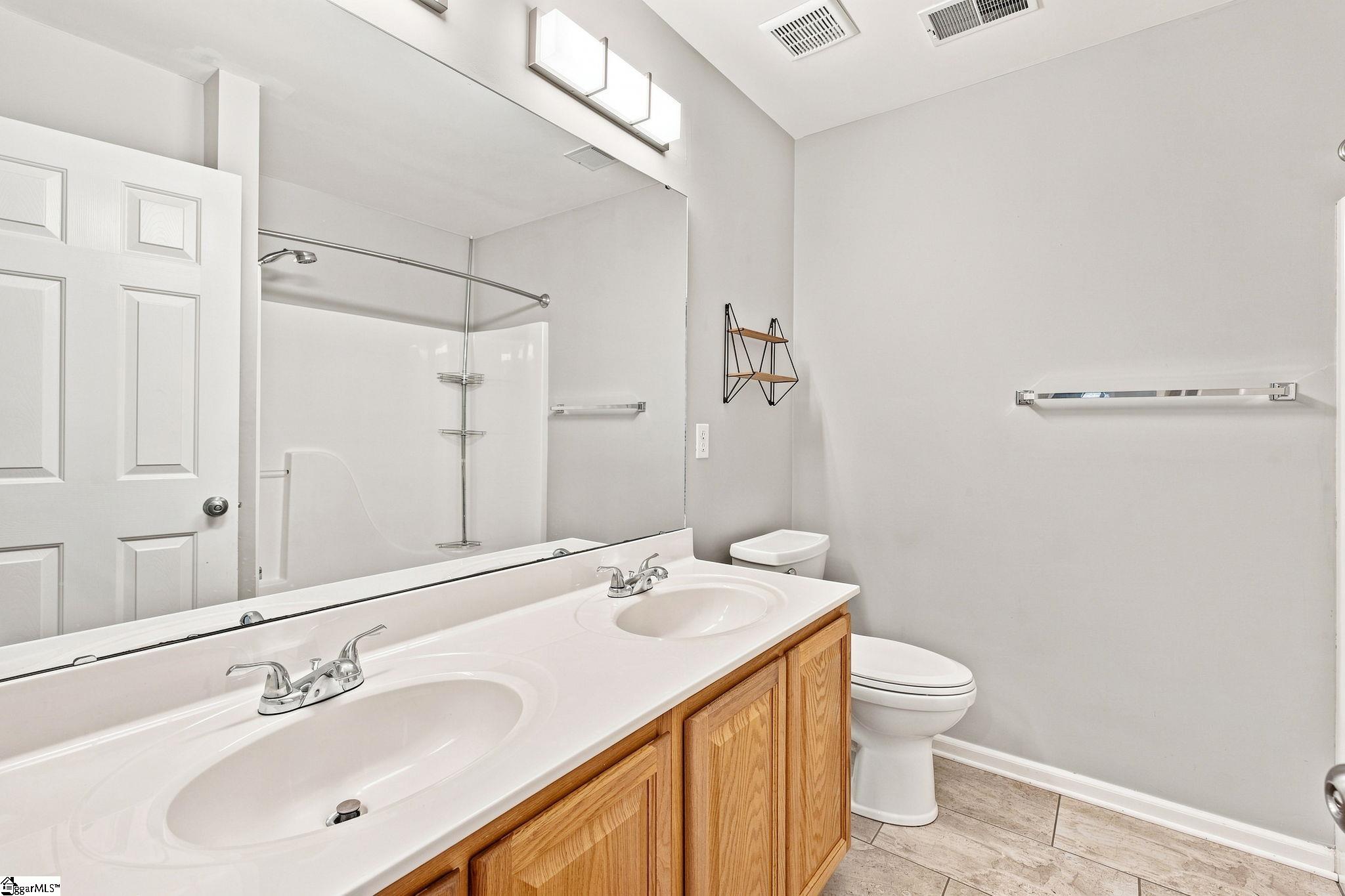 2 Noble Oaks Lane Property Photo 30