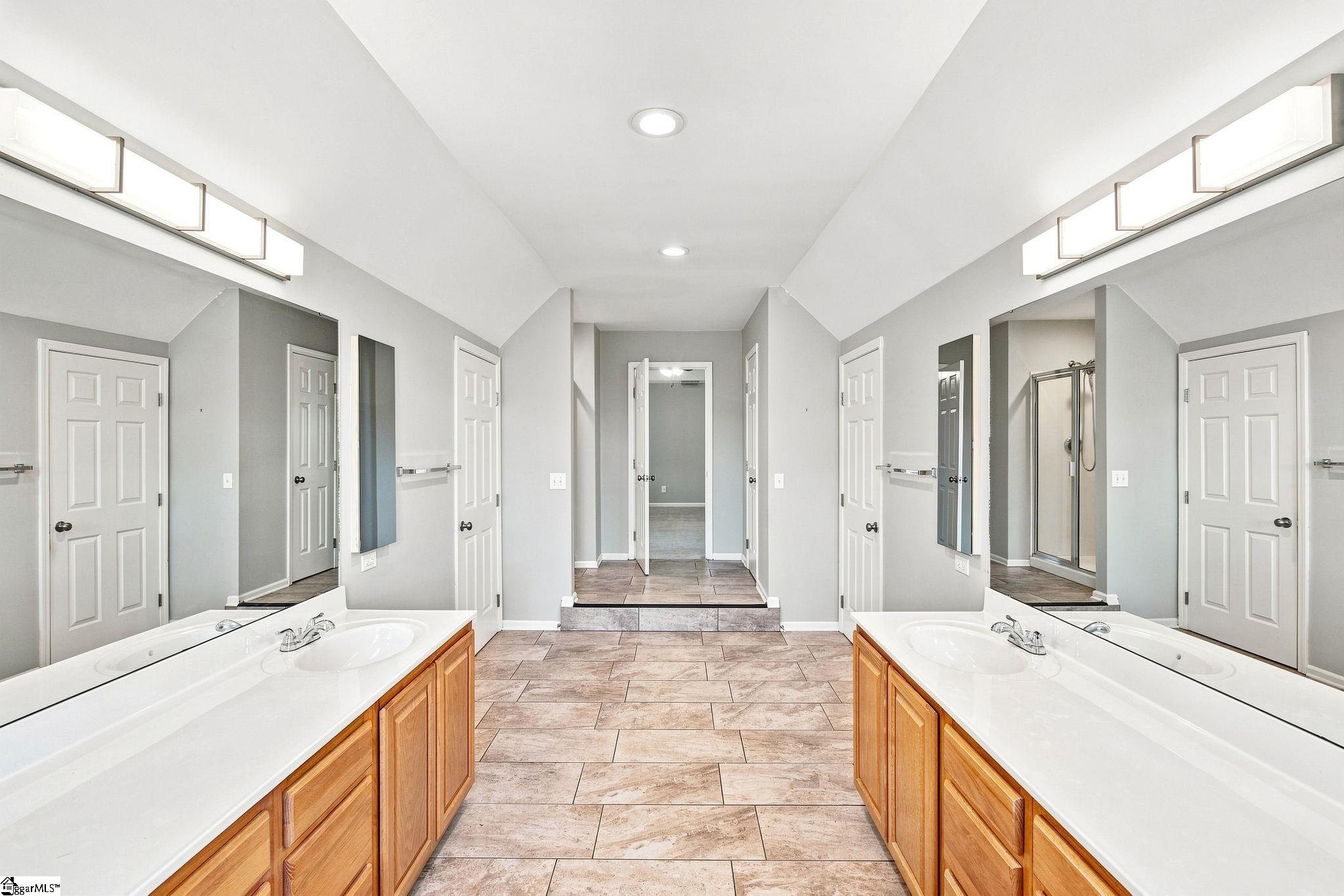 2 Noble Oaks Lane Property Photo 38