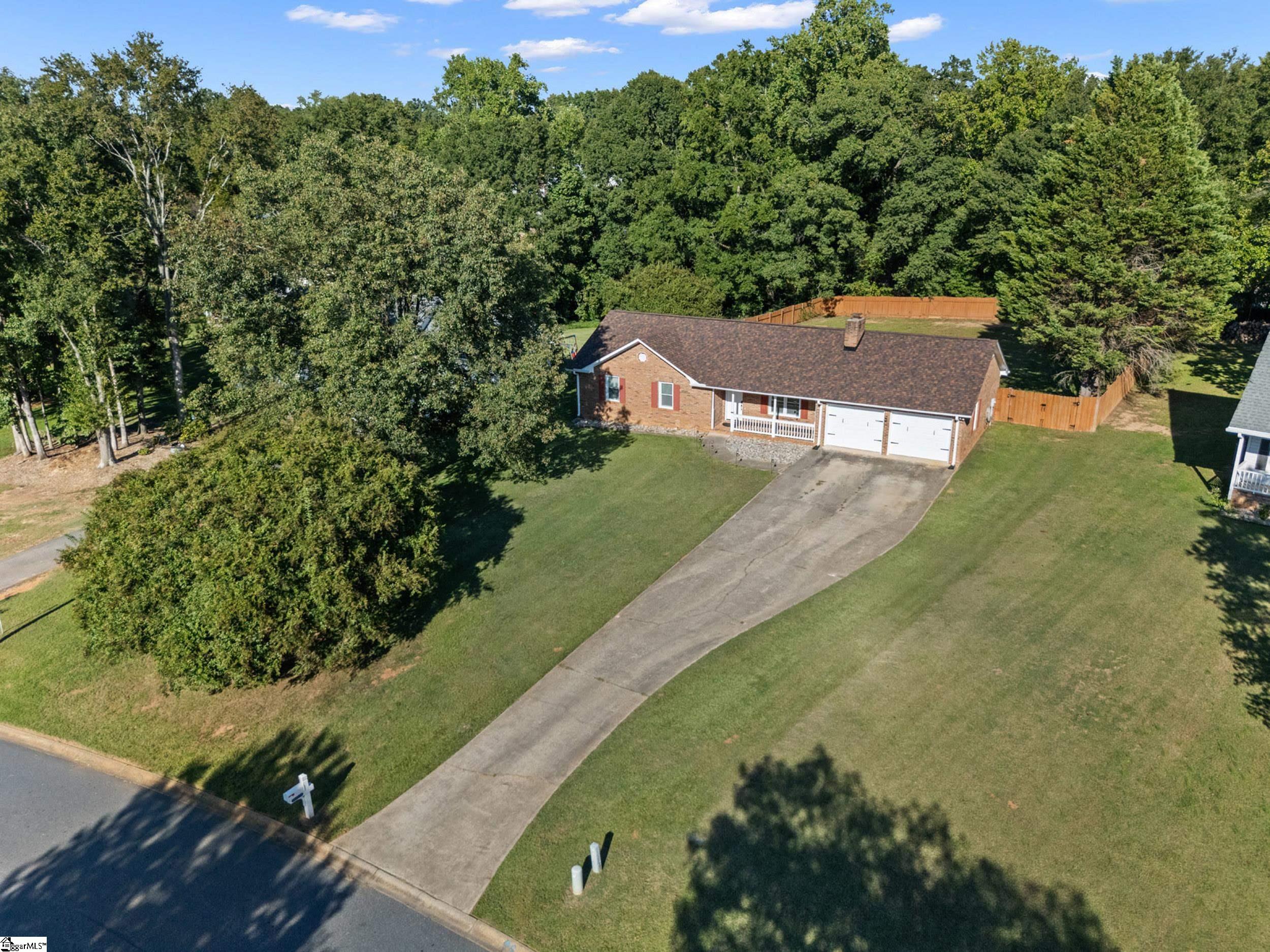312 Spring Creek Drive Property Photo 38