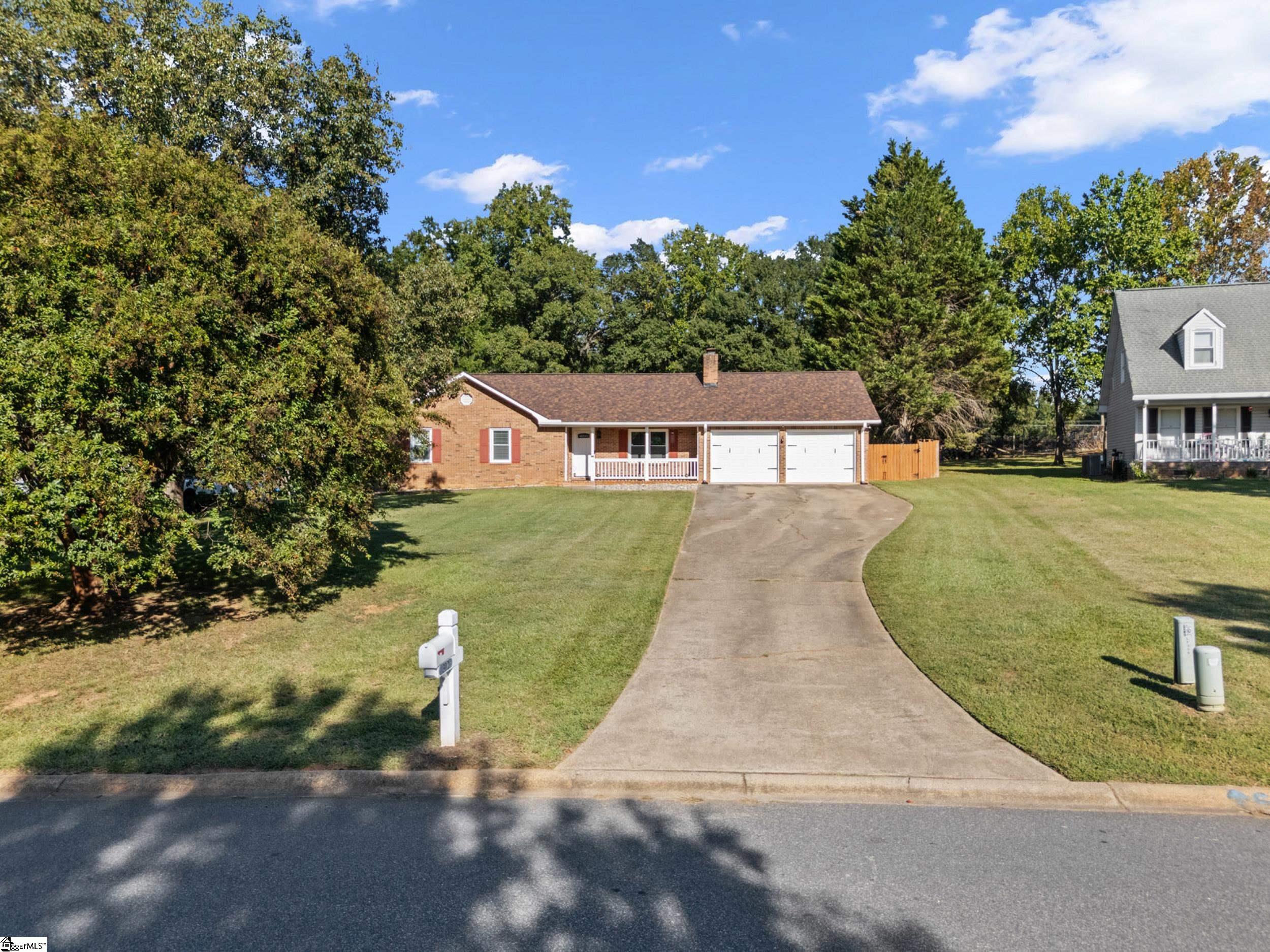 312 Spring Creek Drive Property Photo 39