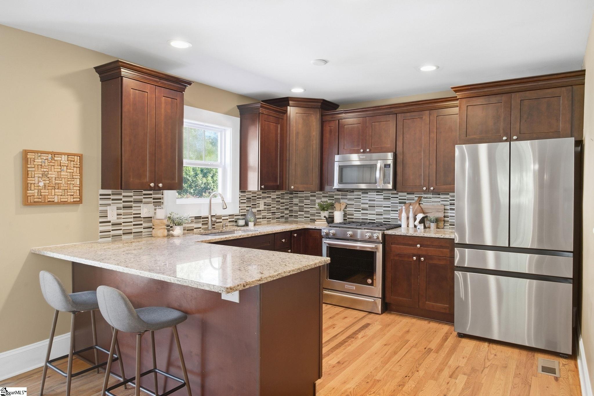 305 Beechwood Avenue Property Photo 16