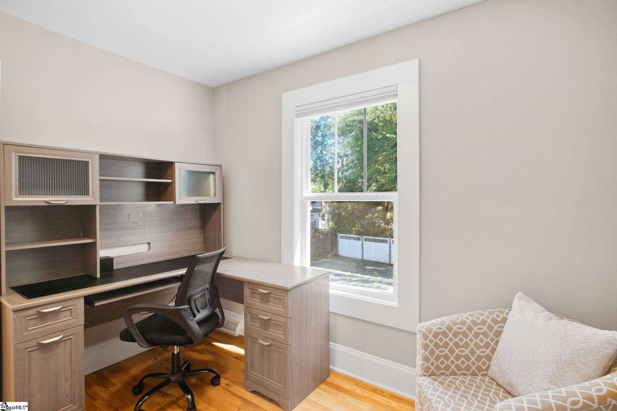 305 Beechwood Avenue Property Photo 31