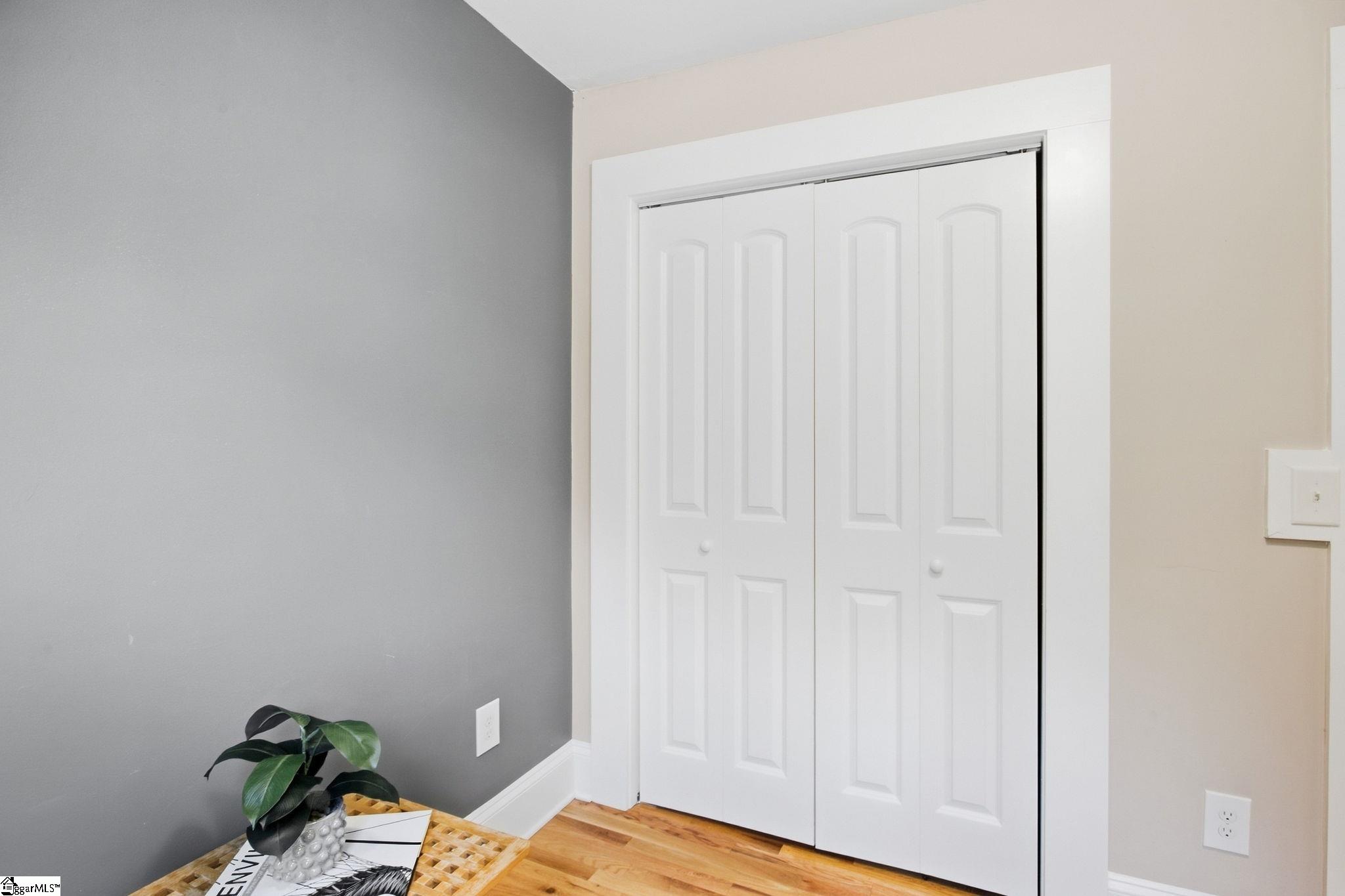 305 Beechwood Avenue Property Photo 32