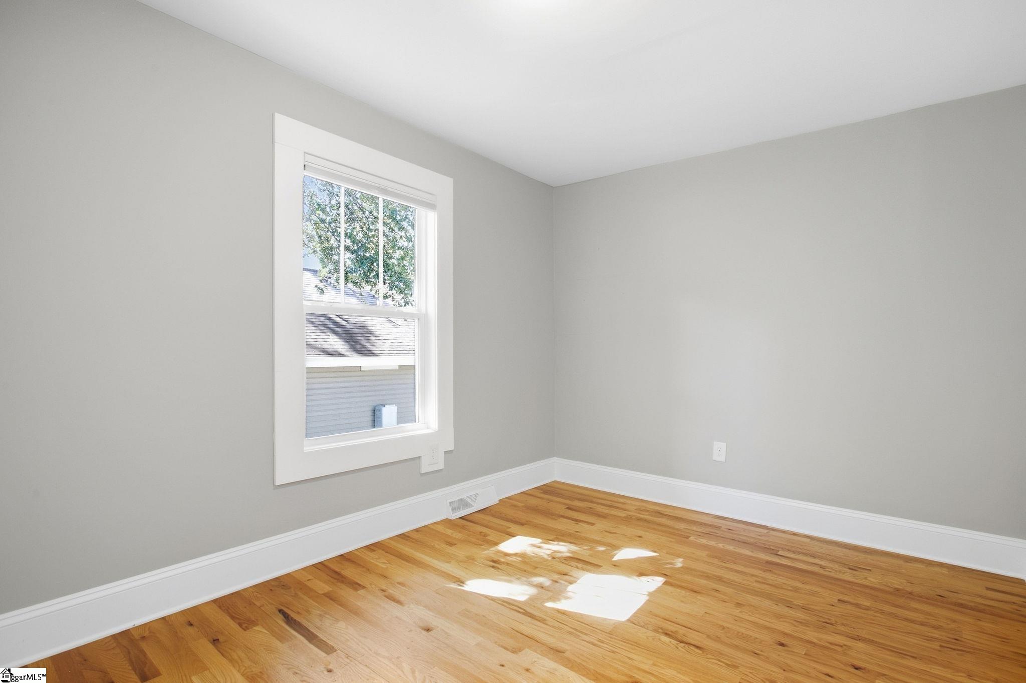 305 Beechwood Avenue Property Photo 33