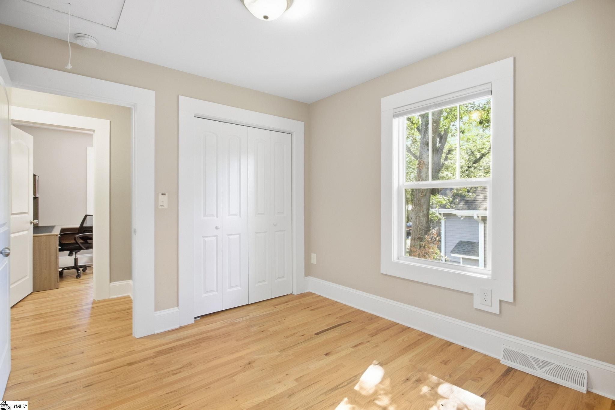 305 Beechwood Avenue Property Photo 35