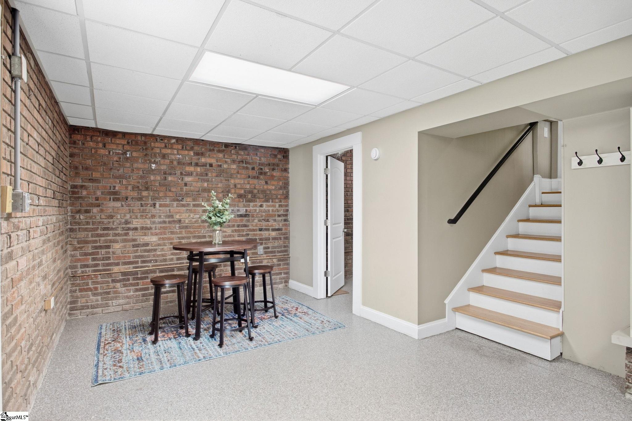 305 Beechwood Avenue Property Photo 40