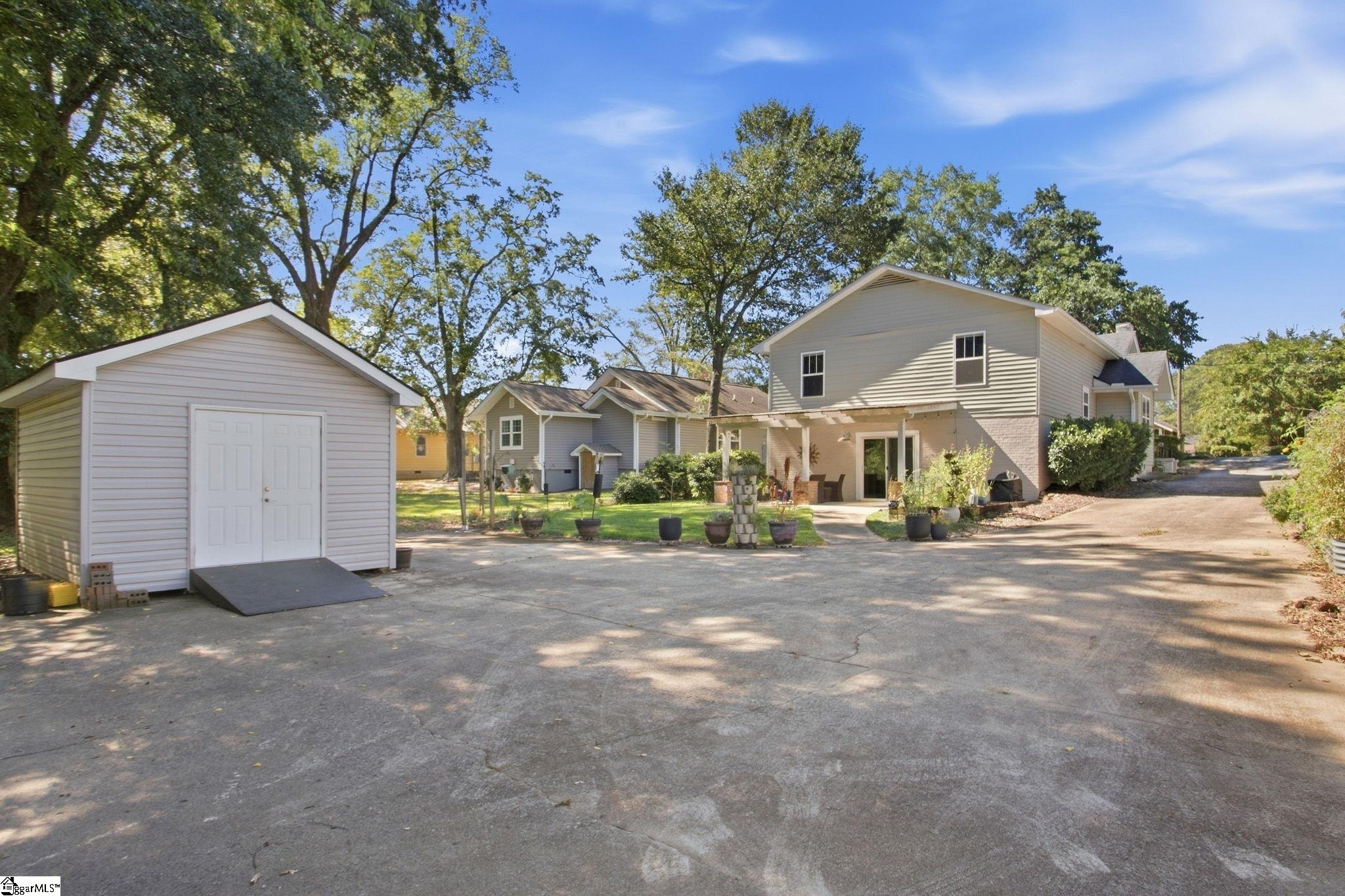 305 Beechwood Avenue Property Photo 49