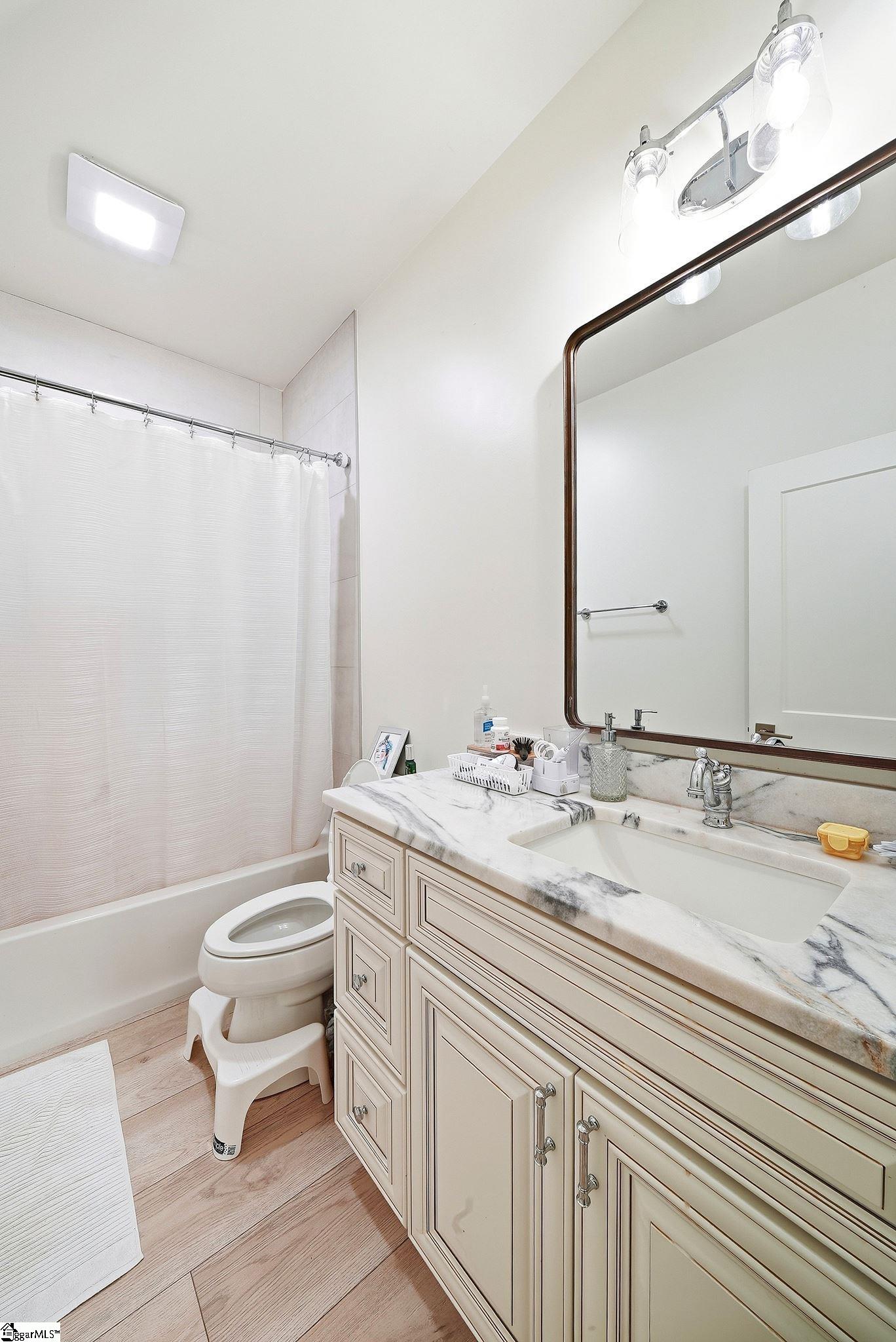 105 Carshalton Drive Property Photo 25