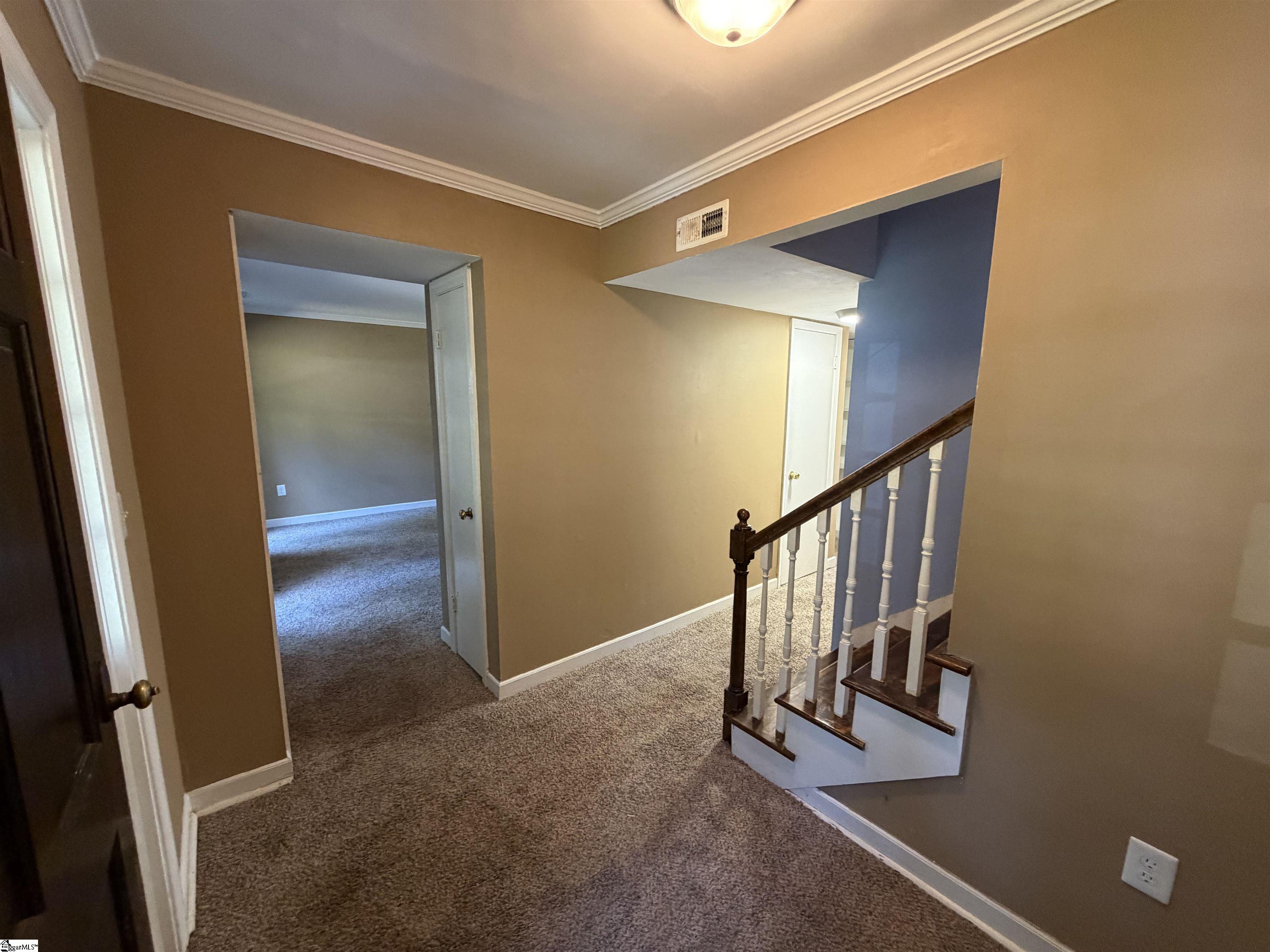 108 Birch Grove Property Photo 7