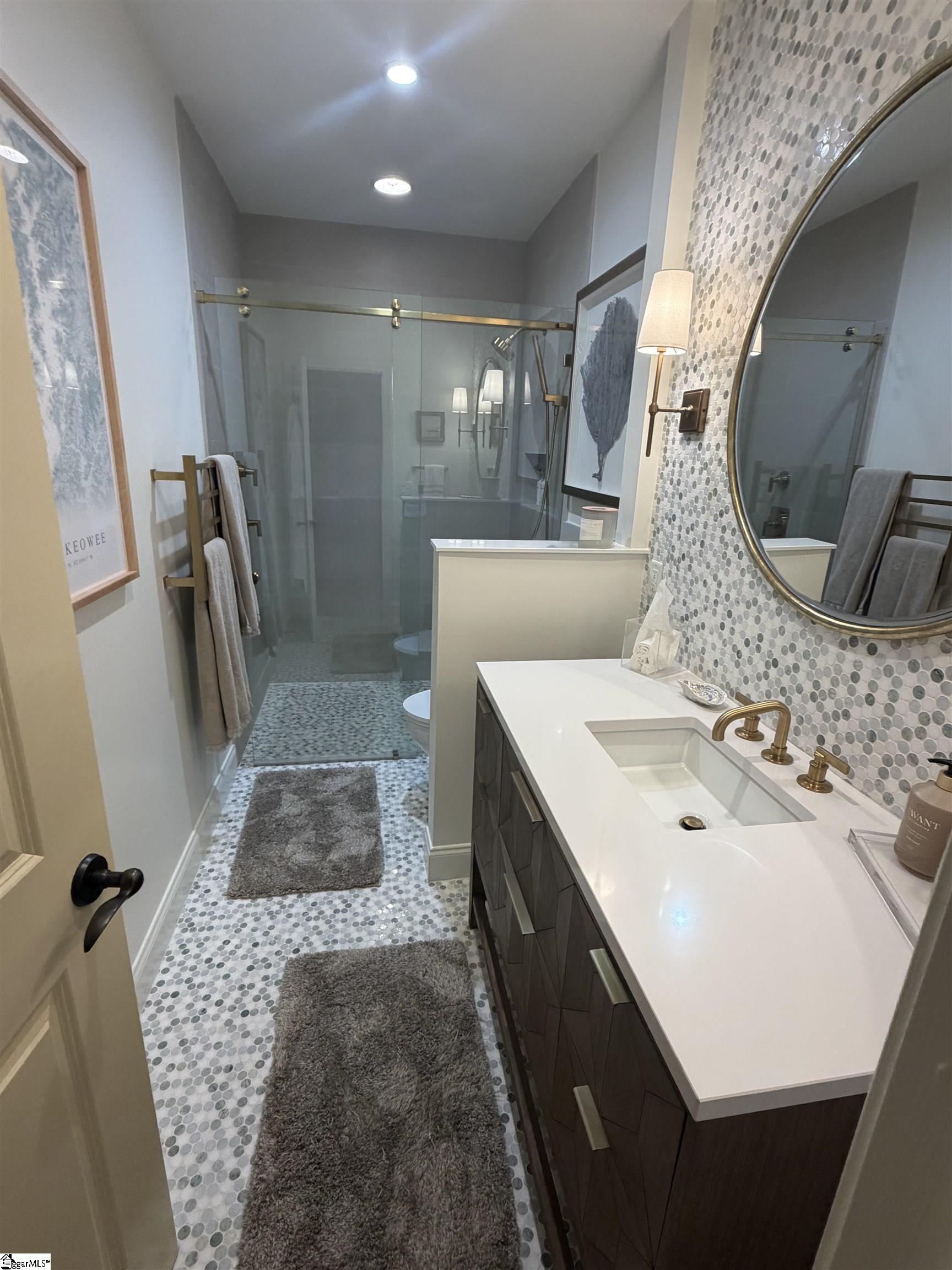 564 Sunset Point Drive Property Photo 15