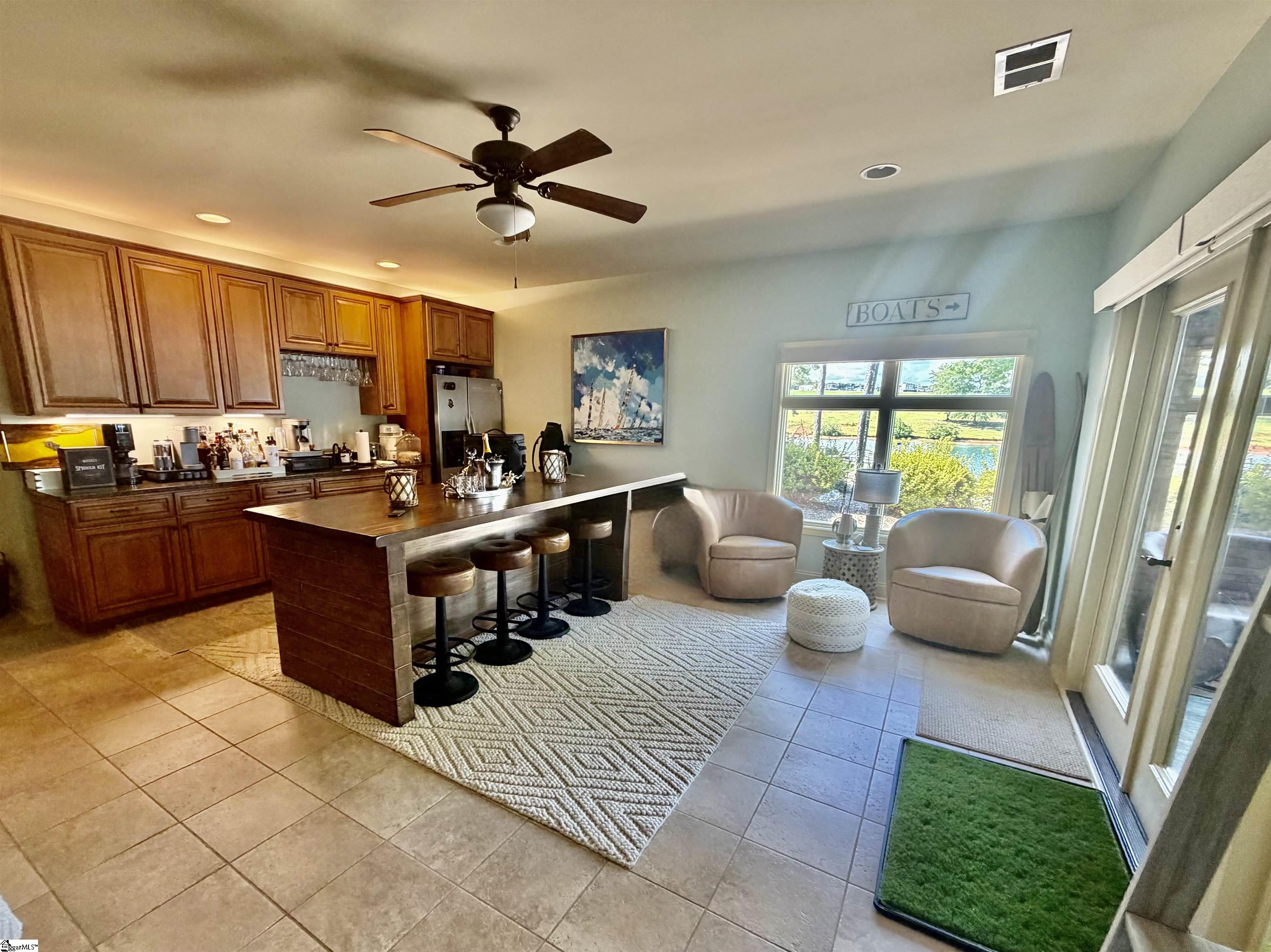 564 Sunset Point Drive Property Photo 16