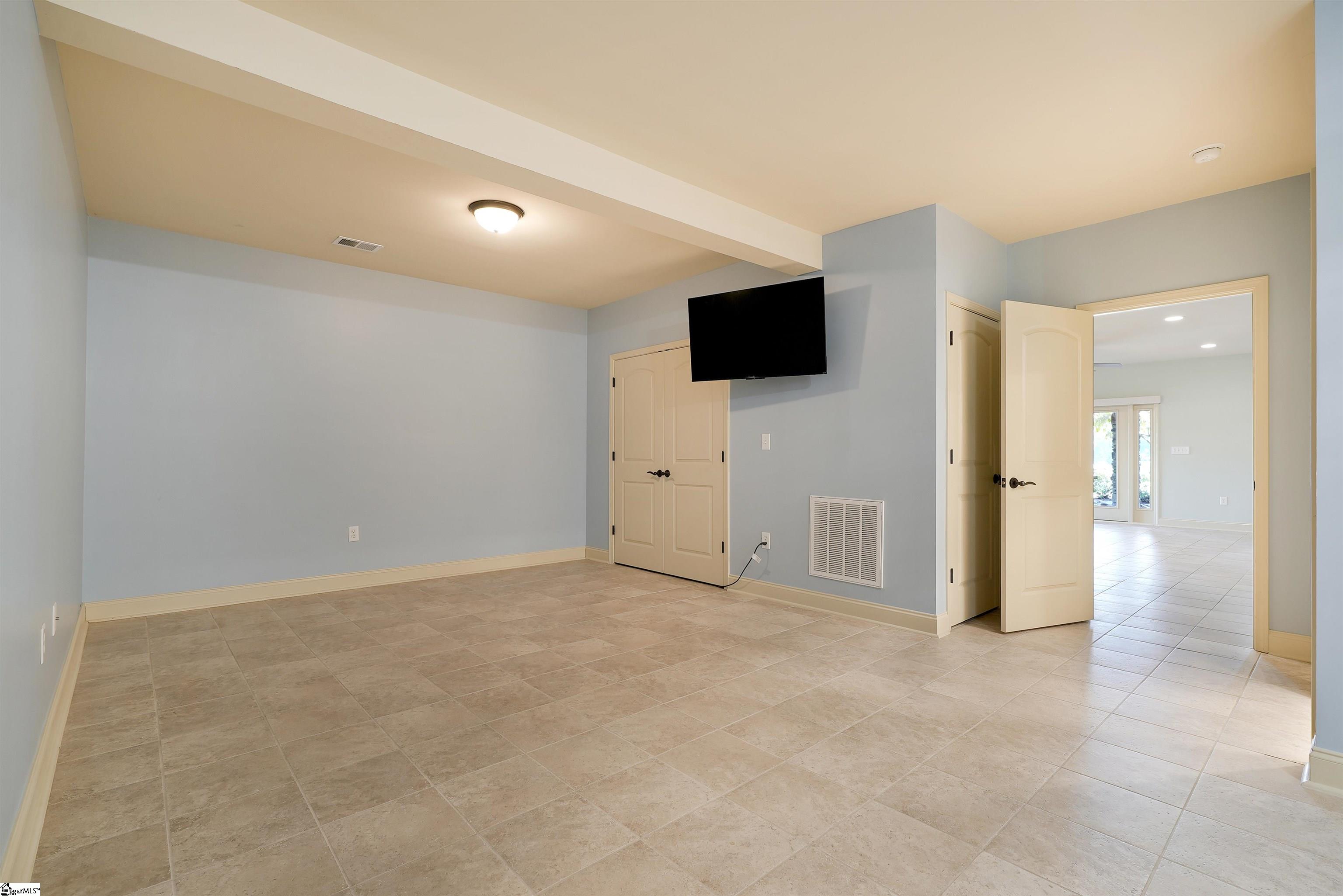 564 Sunset Point Drive Property Photo 25